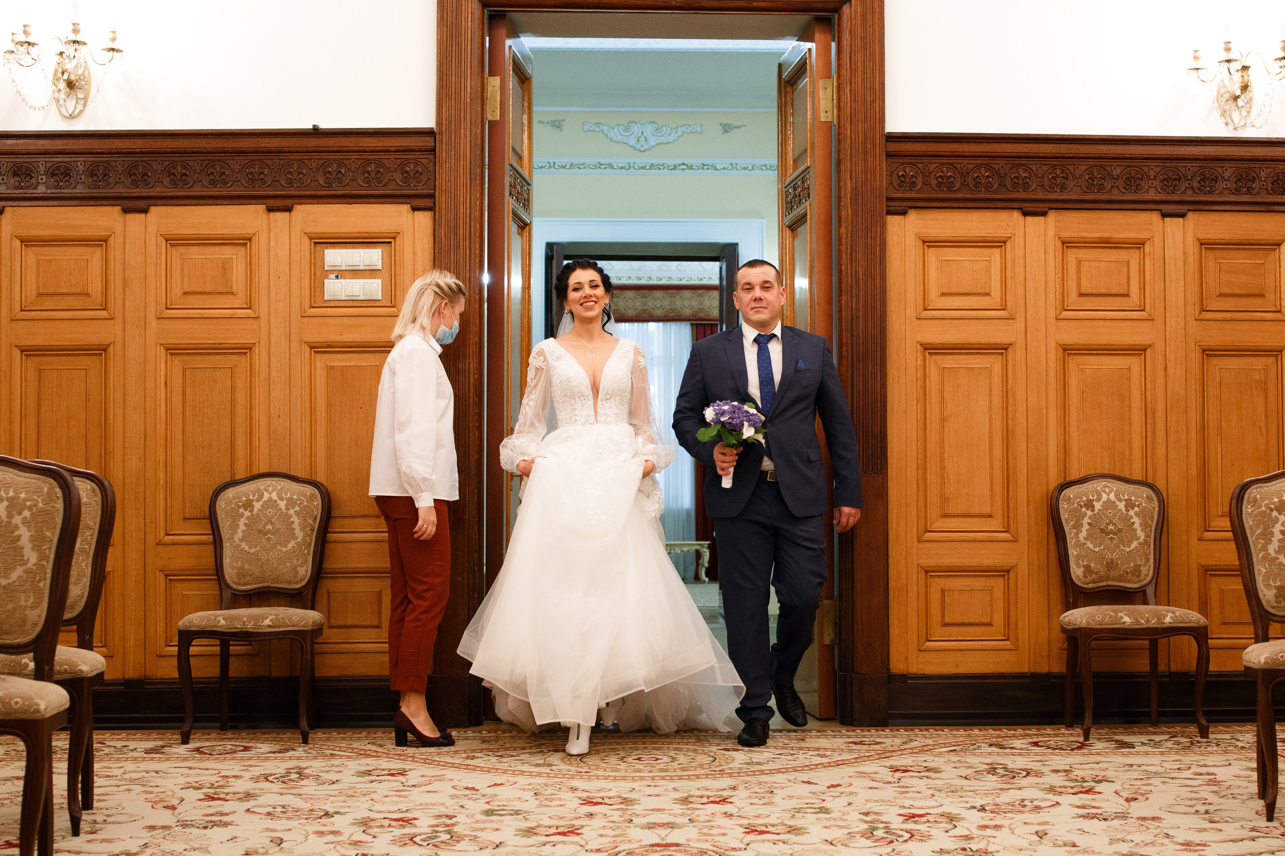 Максим и Виктория. Репортажный Фотограф в Москве Юра Гушан