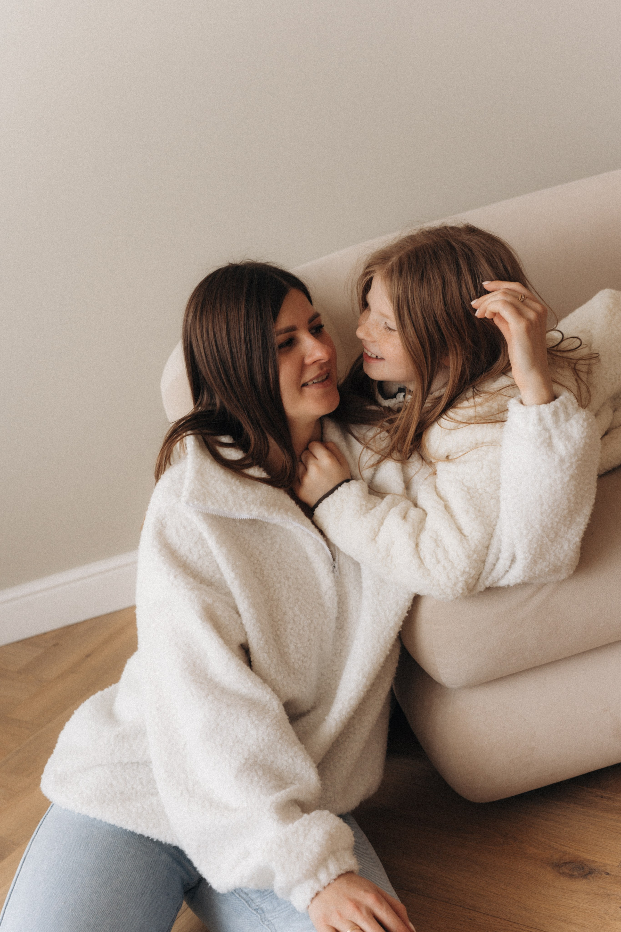 Улыбки, объятия и фотоискусство. Ваш семейный фотограф в Минске — Вика Трегубова