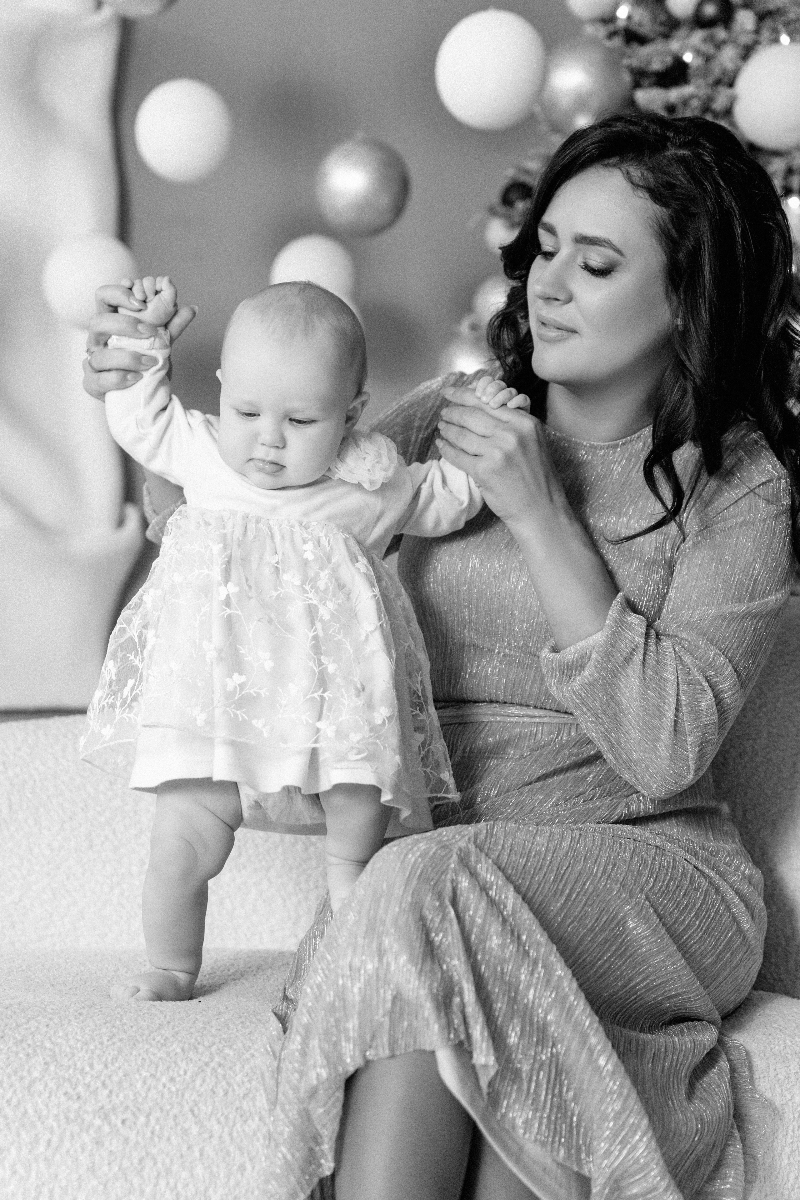 Новогоднее волшебство большой дружной семьи. Ваш семейный фотограф в Минске — Вика Трегубова