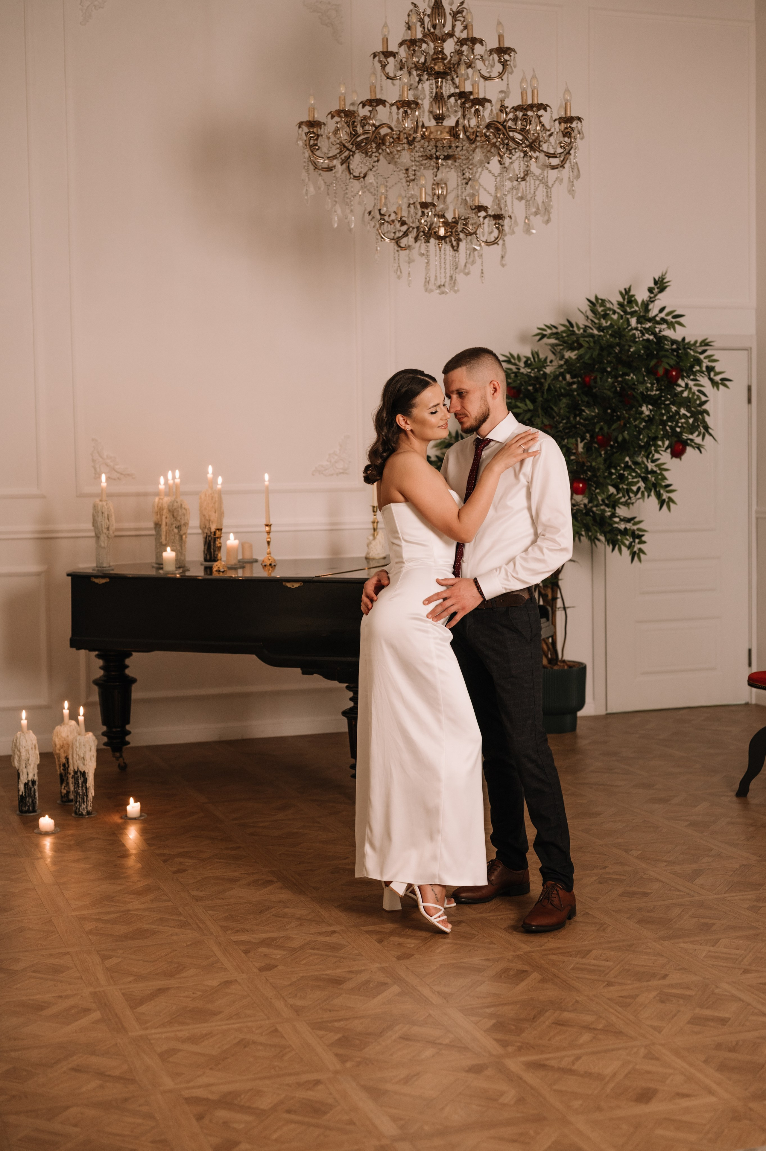 Свадебная фотосессия в студии. Свадебный и семейный фотограф в Краснодаре Алина Мельник