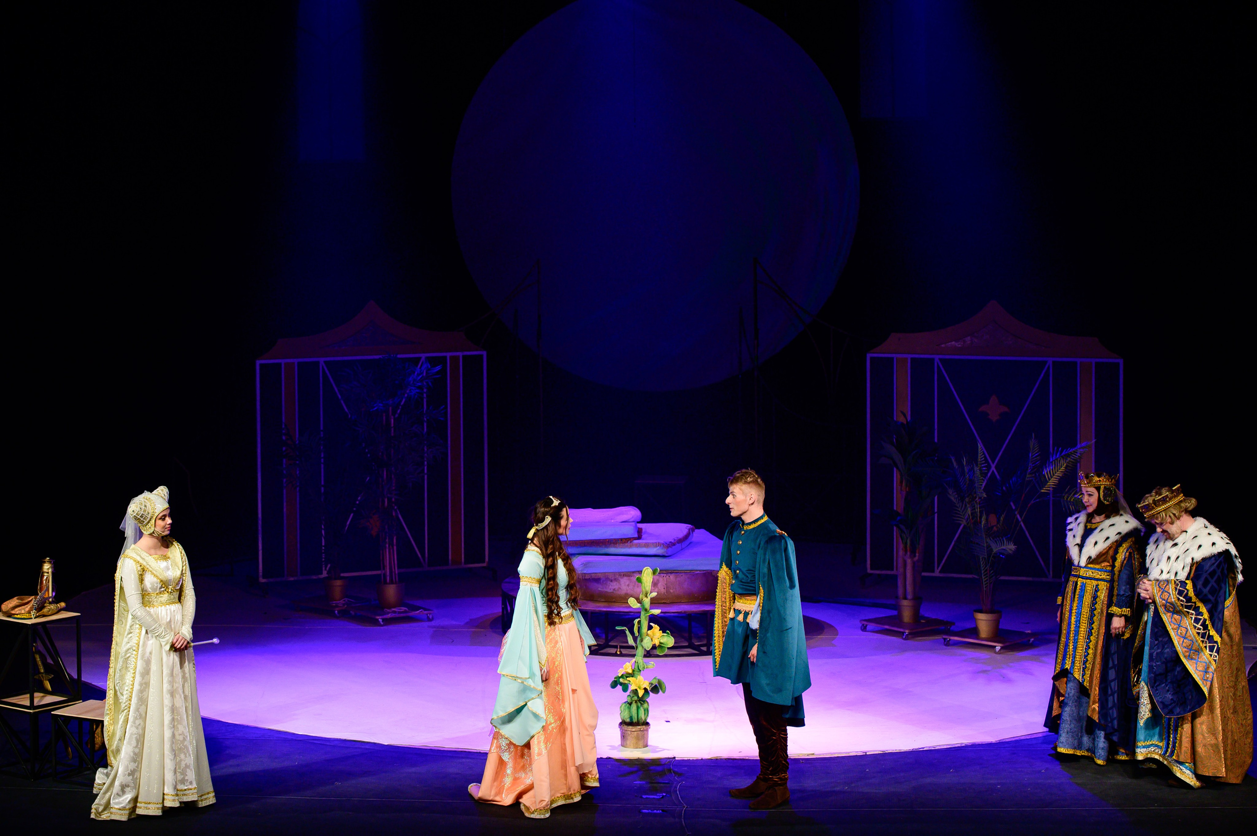 Детский спектакль @bgm_teatr «Спящая красавица ". Фотоуслуги, услуги фотографа, фотографирование важных событий