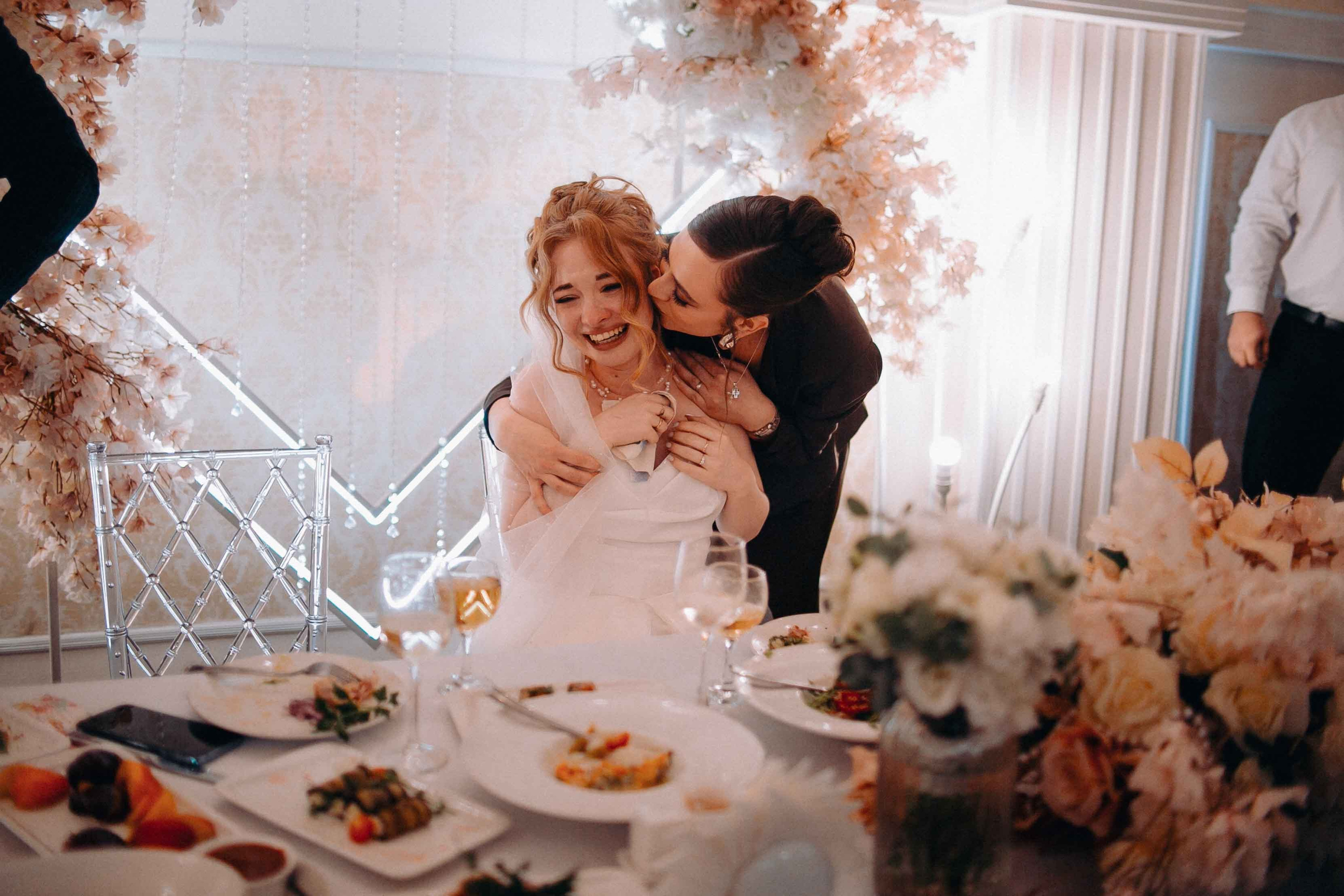 Загс + площадка. Ваш репортажный фотограф Артемий Антонов