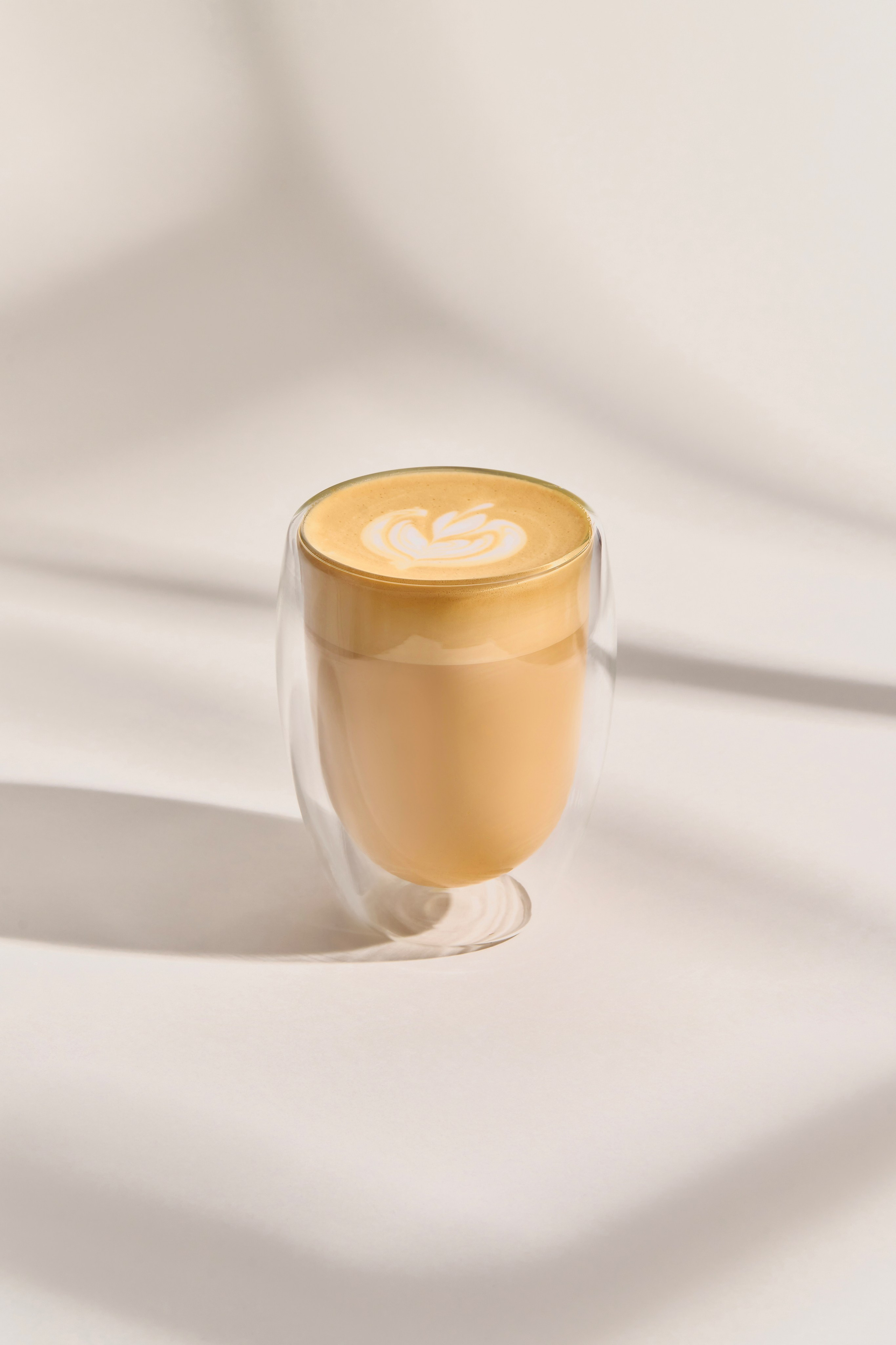 HORS. Контент фотограф в Москве Александр Хитько