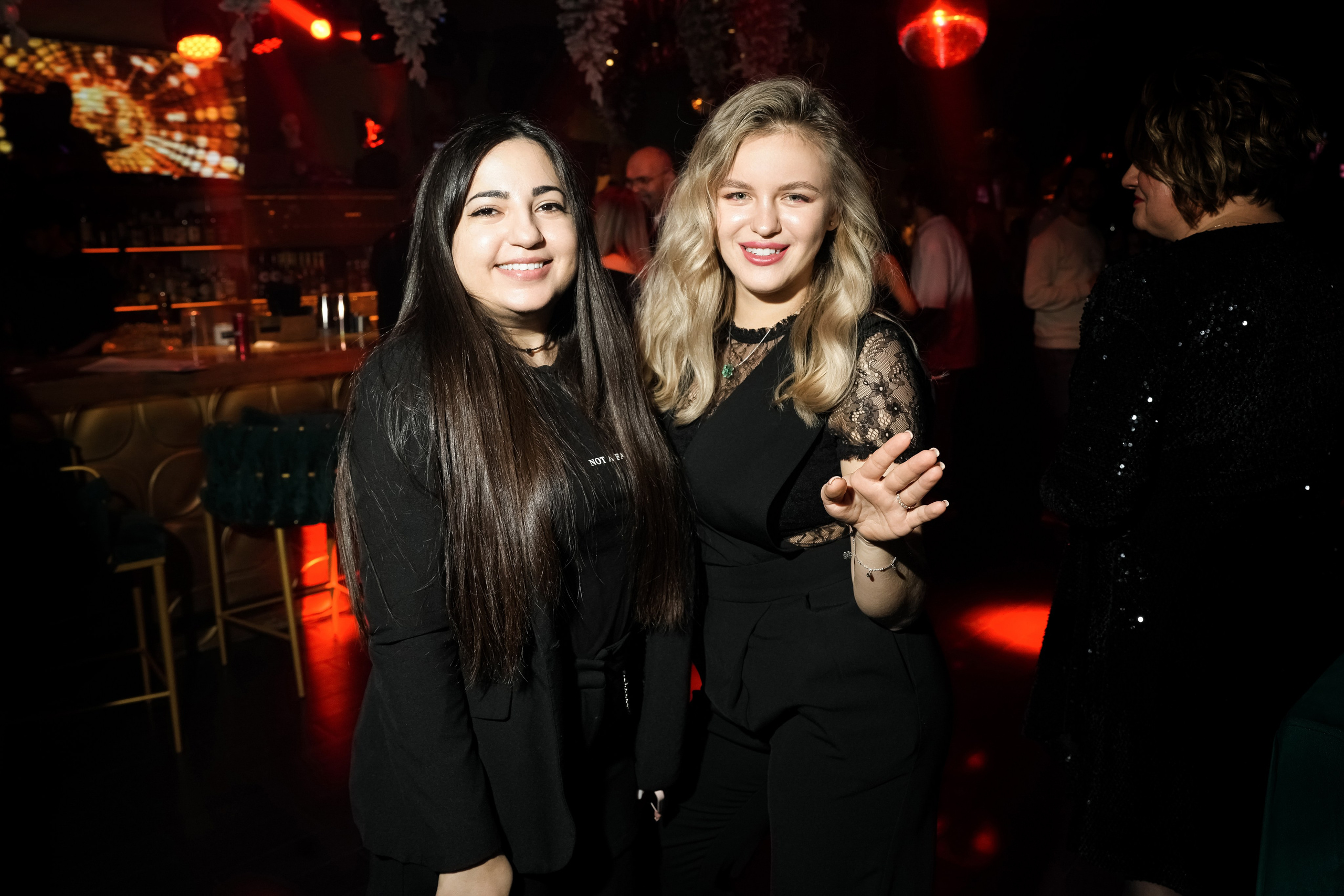 EVENT-туса в караоке. Свадебный фотограф и видеограф в Ростове-на-Дону. Максим и Наталья Лебедевы