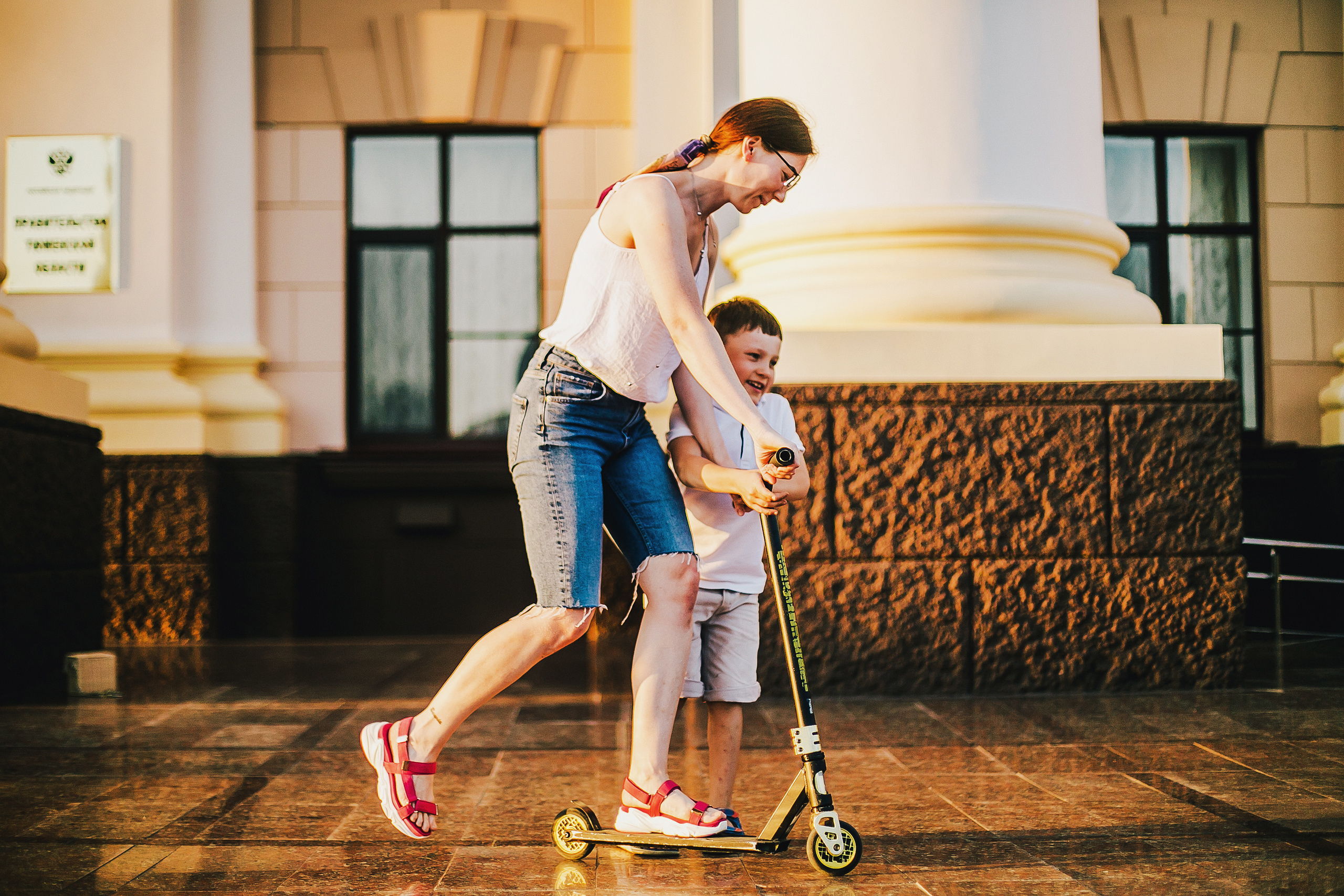 Макар и мама. Фотограф Полина Егорова город Тюмень