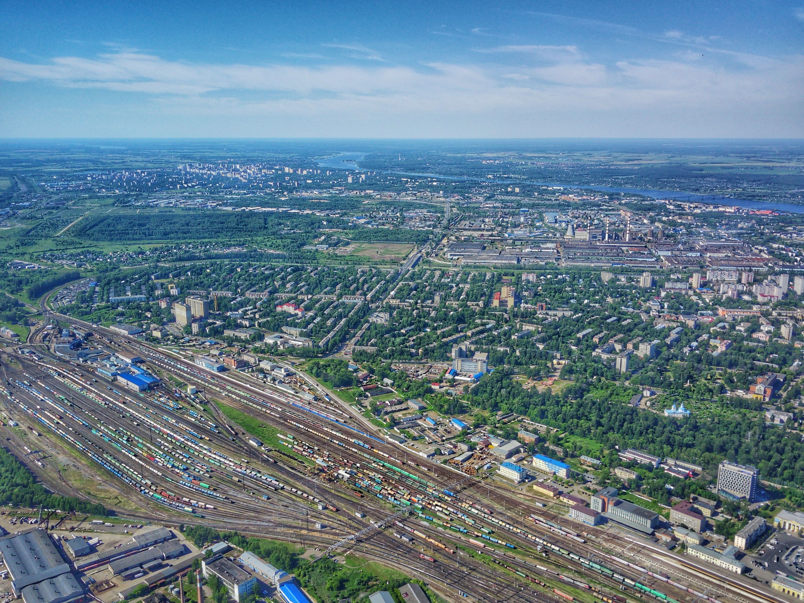 Аэросъёмка в Ярославле дрон квадрокоптер — портфолио Грибов Медиа. Фото и видеосъёмка в Ярославле | Грибов Медиа контент студия  — от 2500 ₽/час