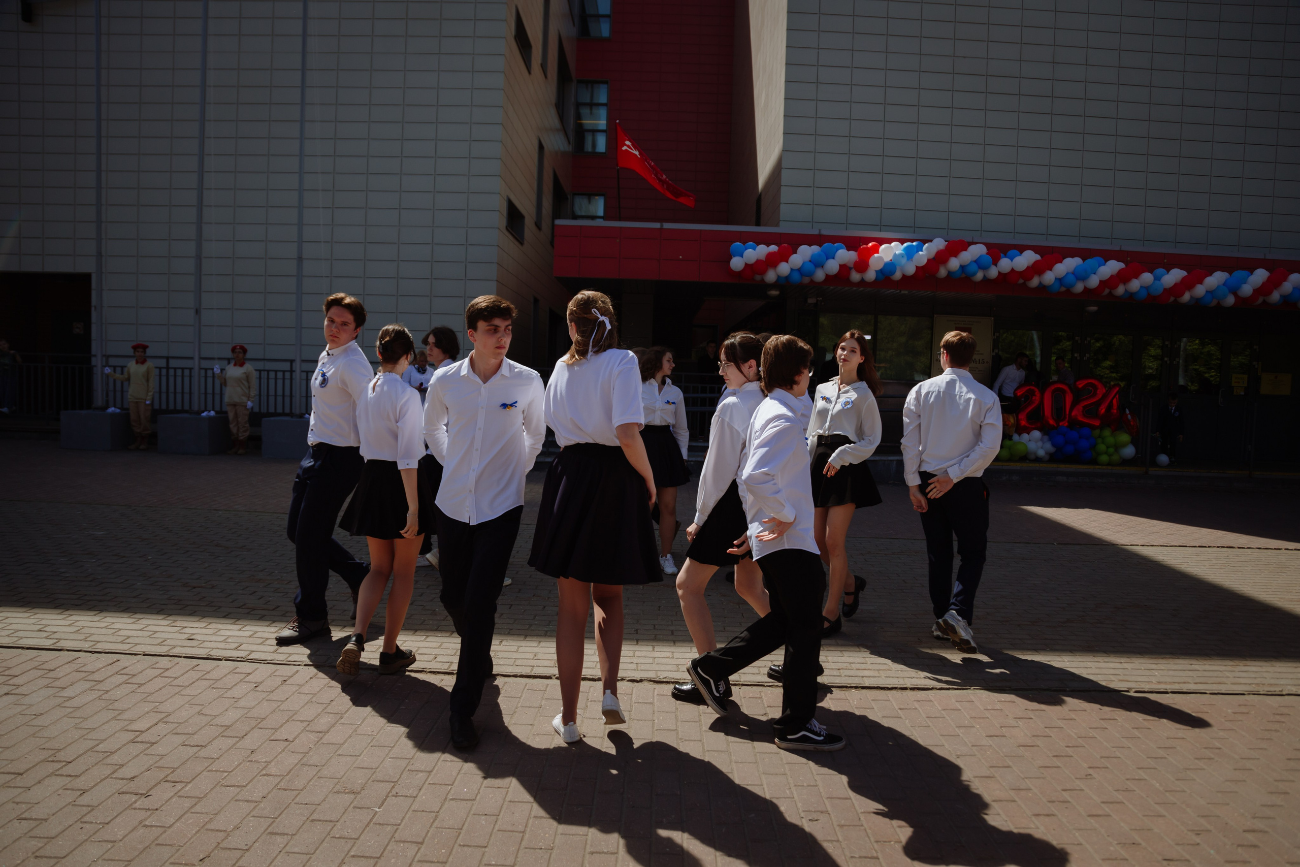 Последний звонок 2024 (2 часа фотосъемки). Профессиональный фотограф Надежда Антонова