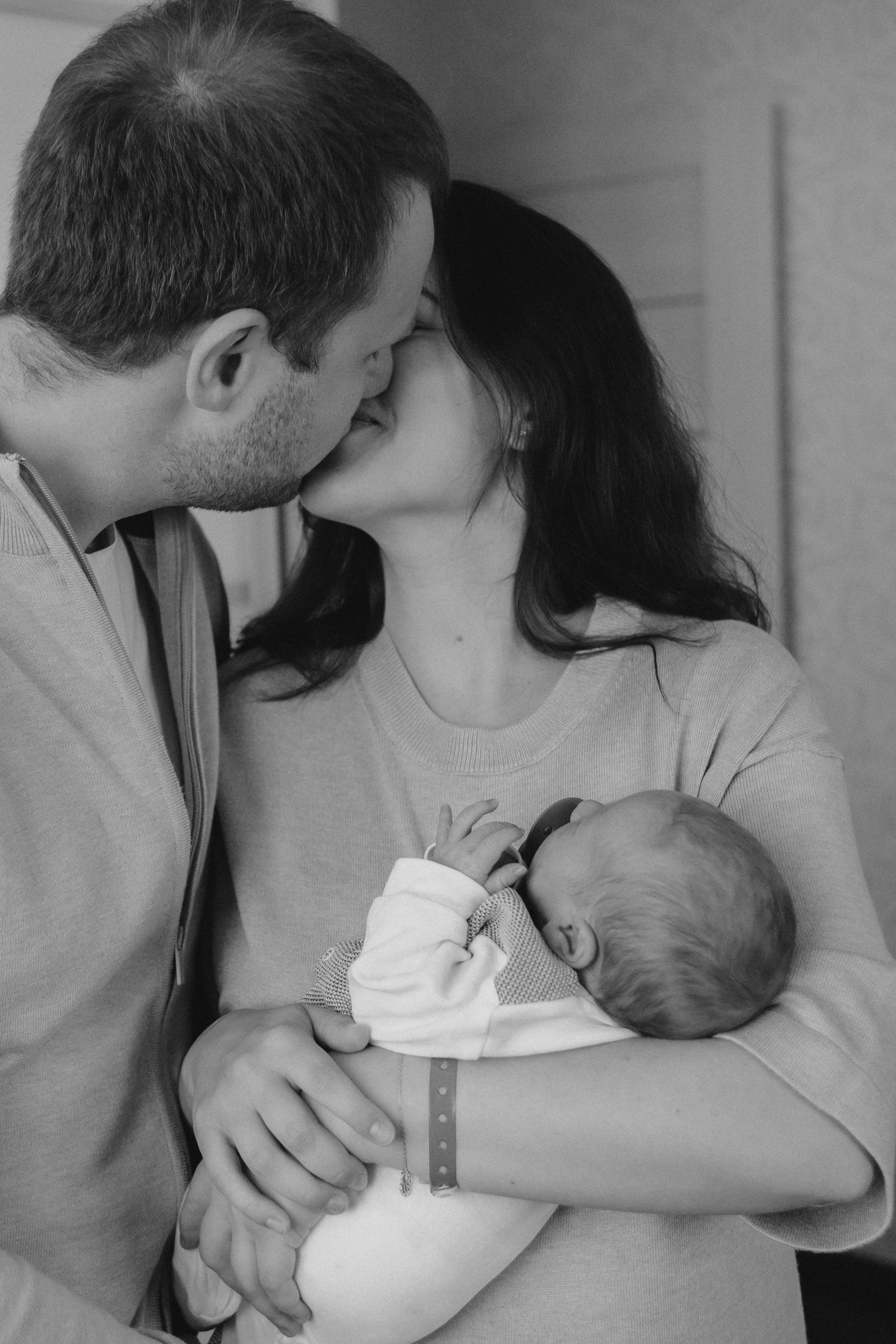 Мирон, первый день дома. Семейный фотограф Уфа Головченко Анастасия