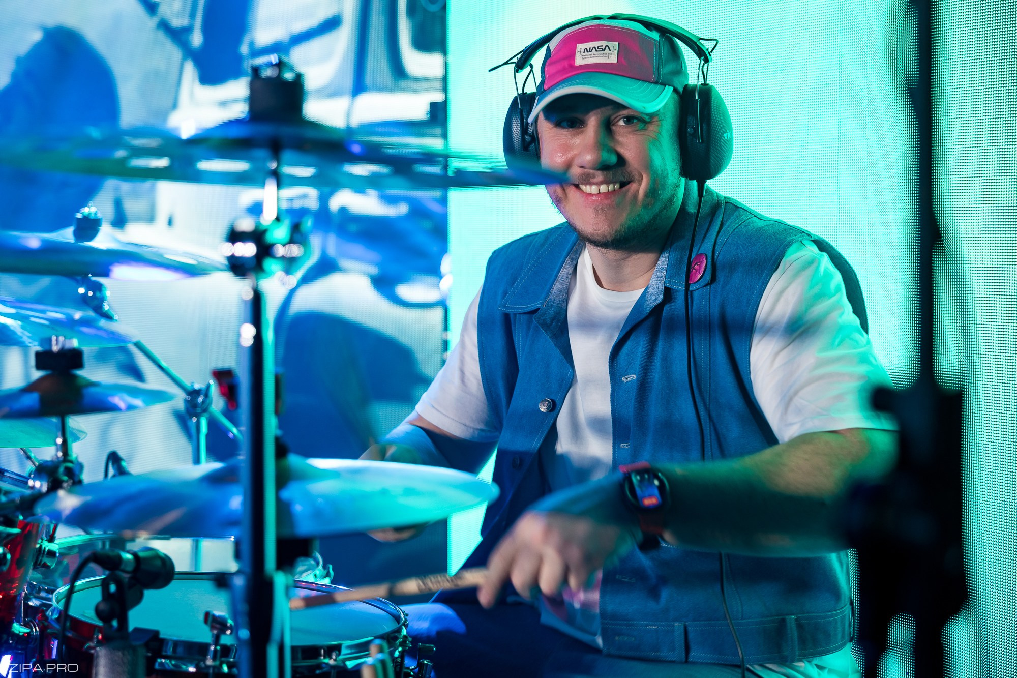 Сольный концерт кавер-группы «Балбесы». Фотограф Zipa Pro