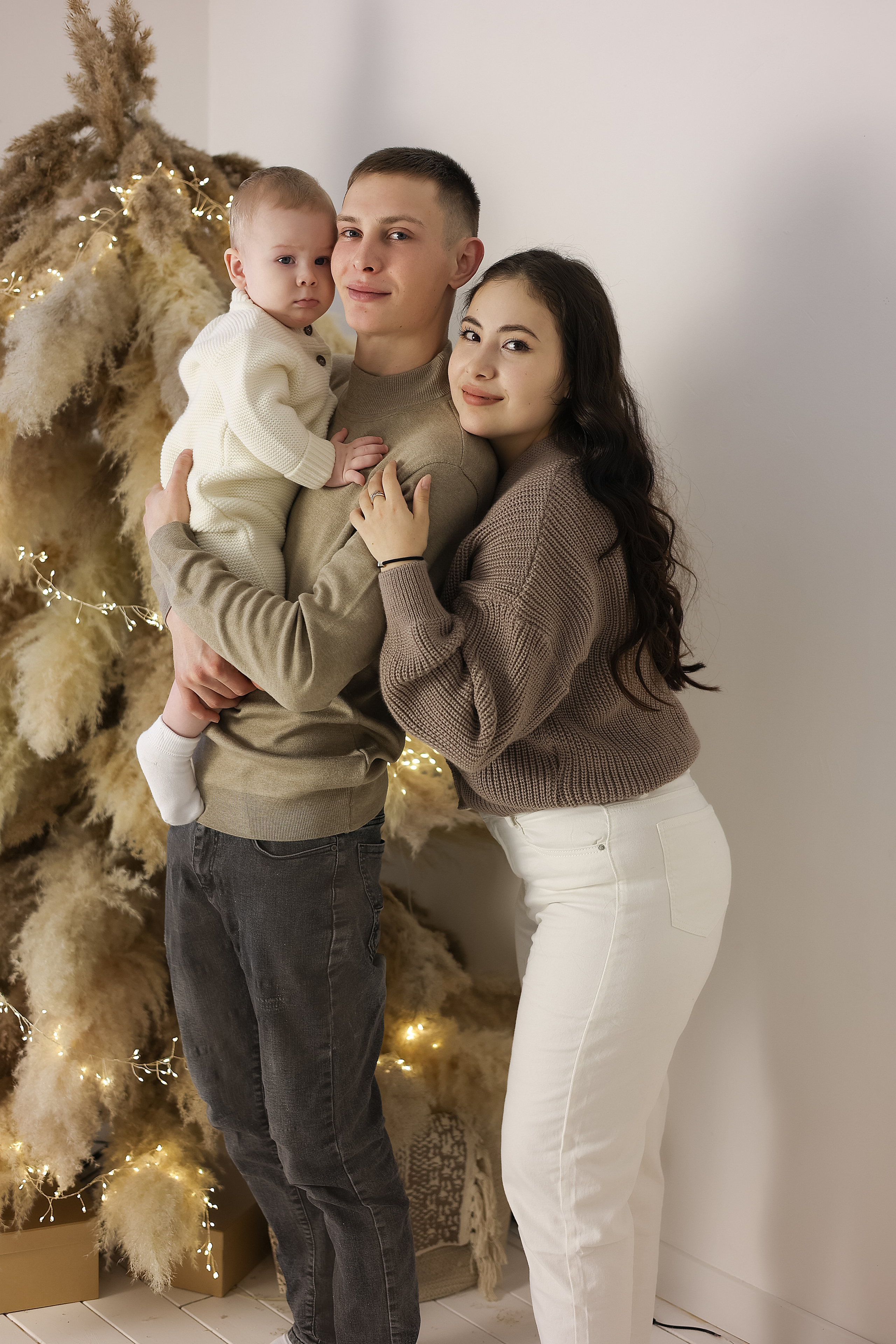 Анонс.Семейная 2023.Алина, Петр, Давид. Фотограф в Когалыме Инна Черненко