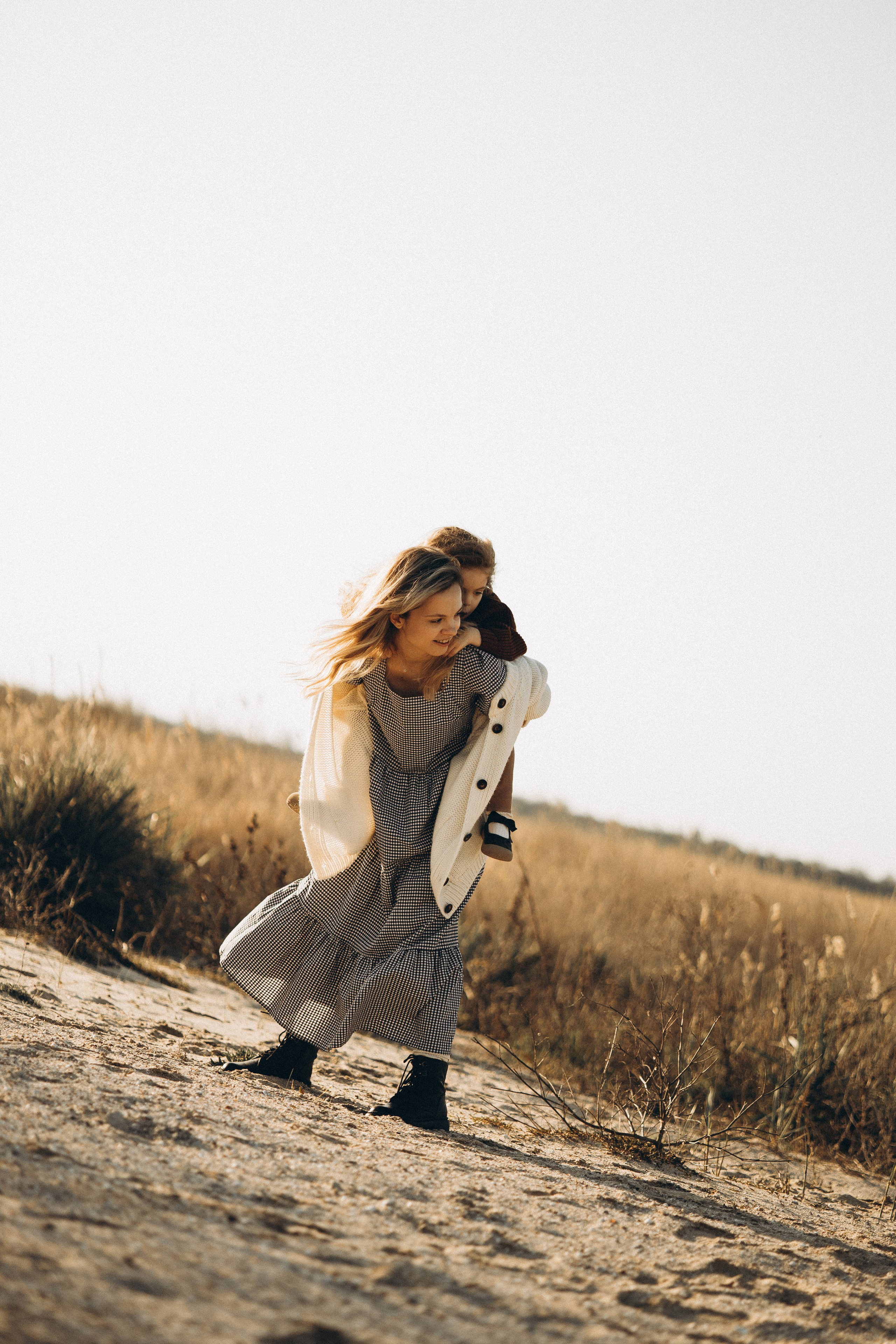 Мама и дочка, такая нежная весна. Семейный и детский фотограф, таганрог, ростов-на-дону