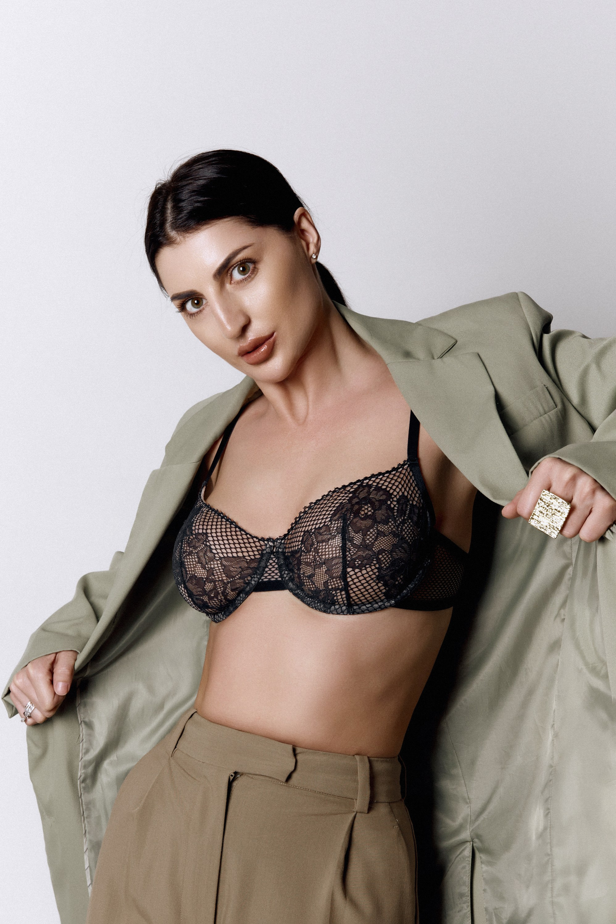 Студийные женские. Фотограф в г. Уссурийск Юлия Зозуля