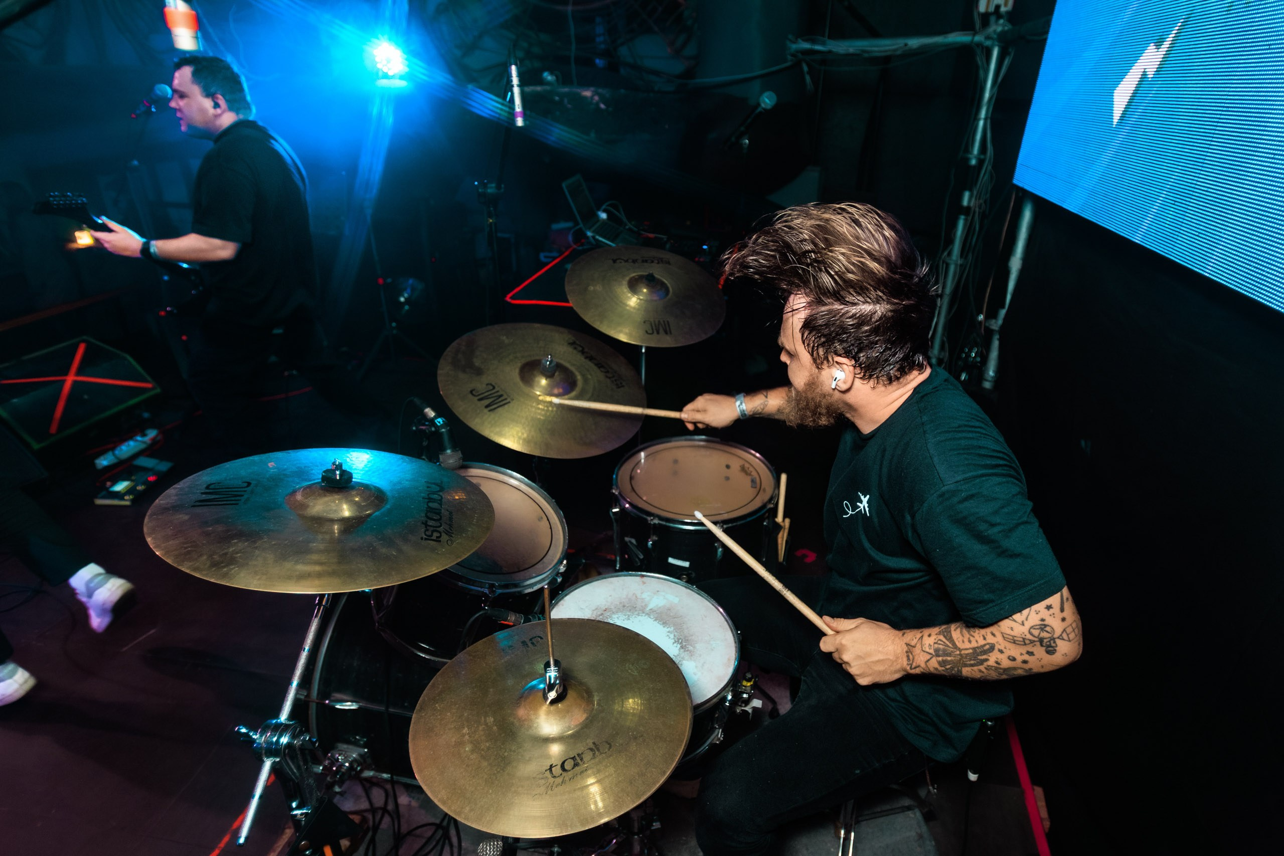 Юность. Репортажный фотограф Екатеринбург | Яркий, качественный репортаж | Концерты, клубы, репортаж, праздники, корпоративы