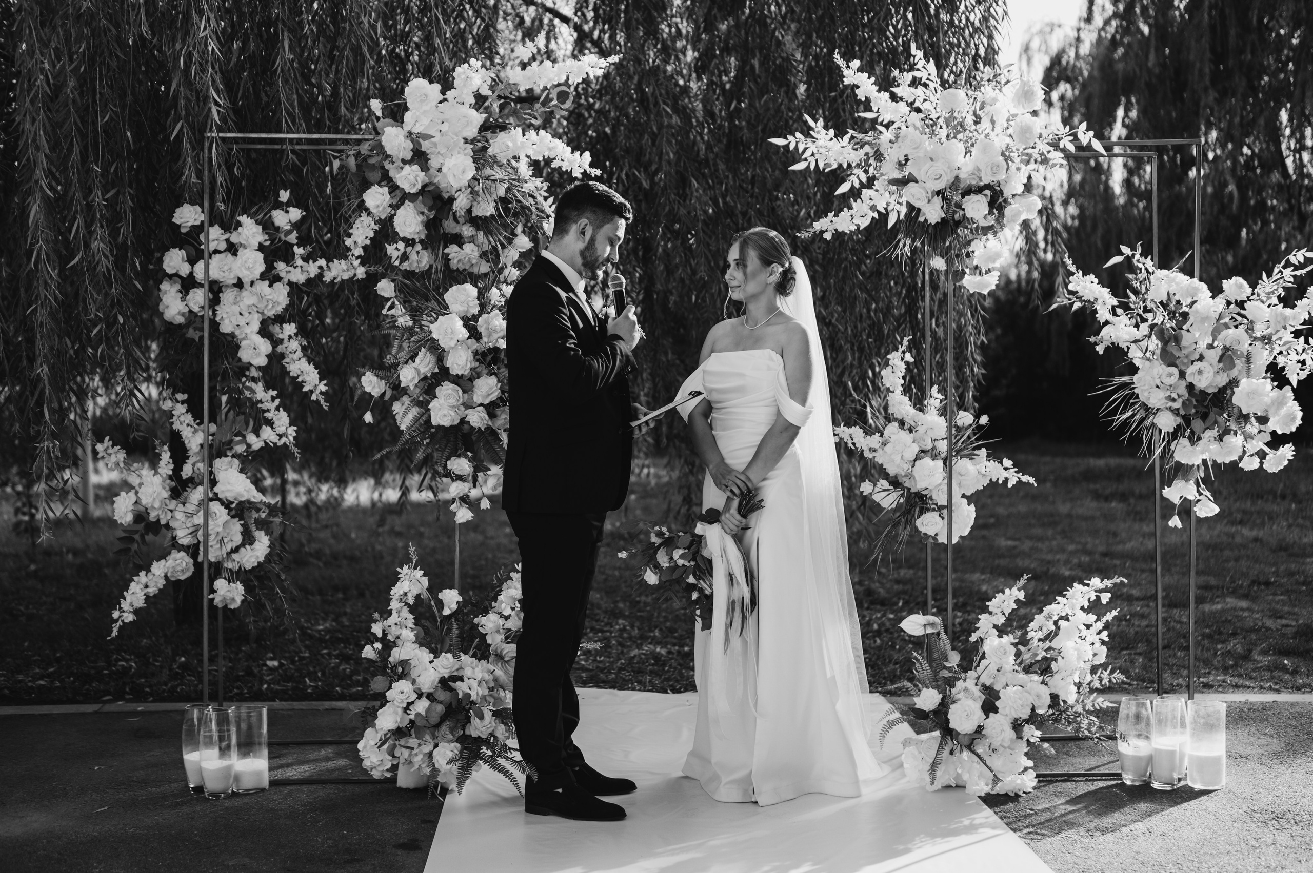 Даниил и Валерия. Черная утка. Полный день. Фотограф Екатерина Бочарникова