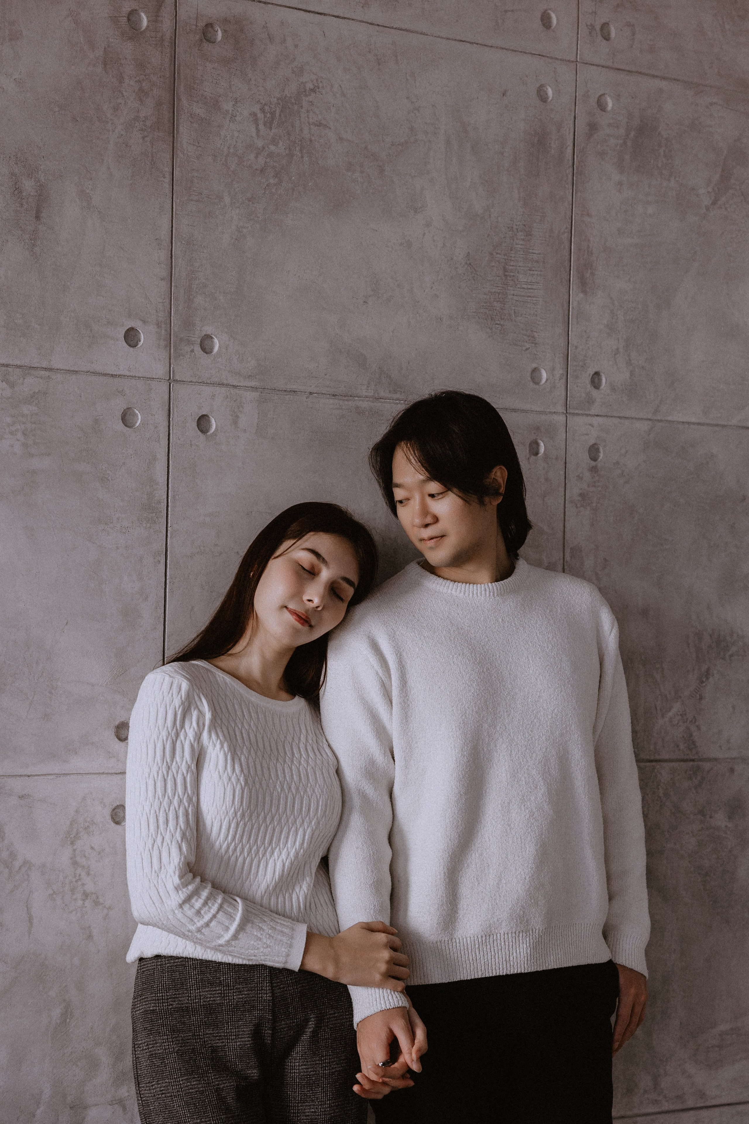 Love story в Пусане в студии с естественным и искусственным светом. ВАШ ФОТОГРАФ В ПУСАНЕ (Южная Корея) Александра Ануфрий