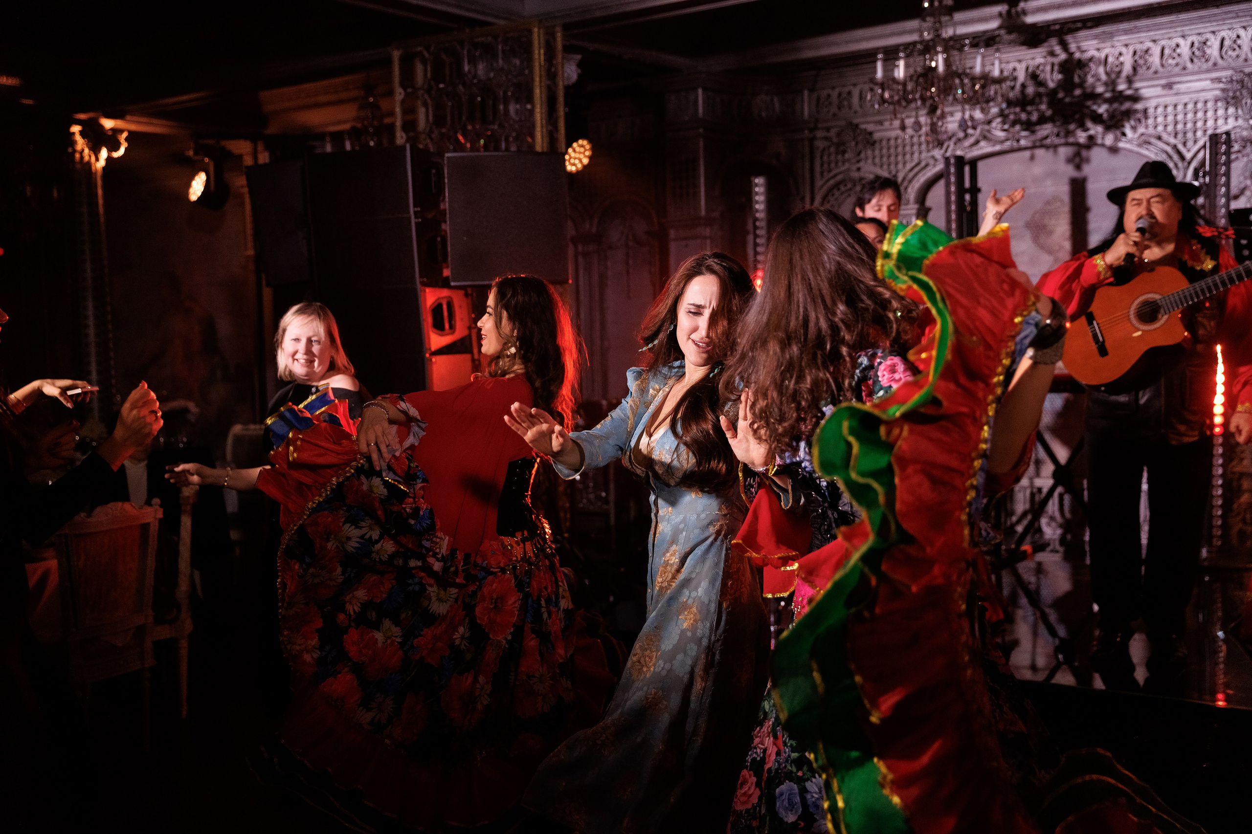 Новогодний ужин Сбер