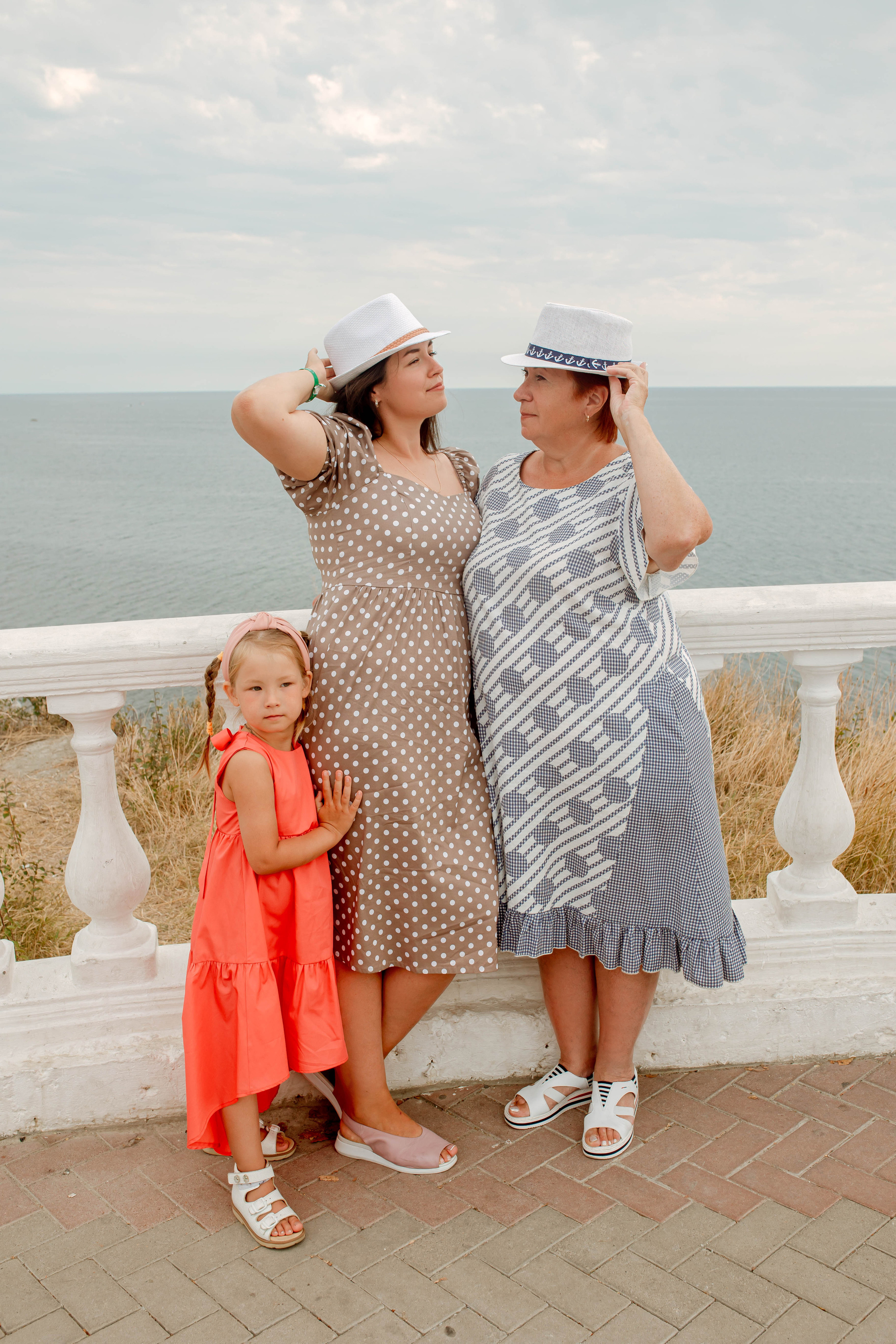 Константин, Анастасия с дочерью. Фотограф в Геленджике, Архипо-Осиповке, Абрау-Дюрсо, Кринице Виктория