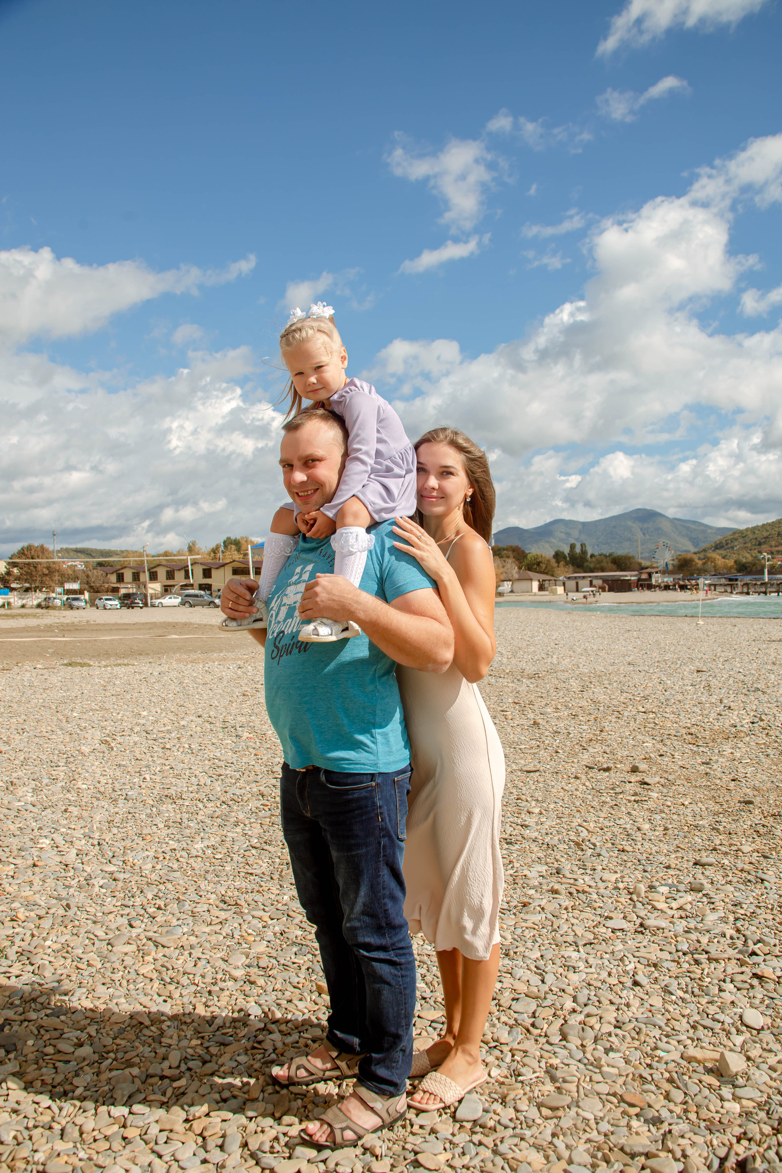 Евгения, Андрей и Полина. Фотограф в Геленджике, Архипо-Осиповке, Абрау-Дюрсо, Кринице Виктория