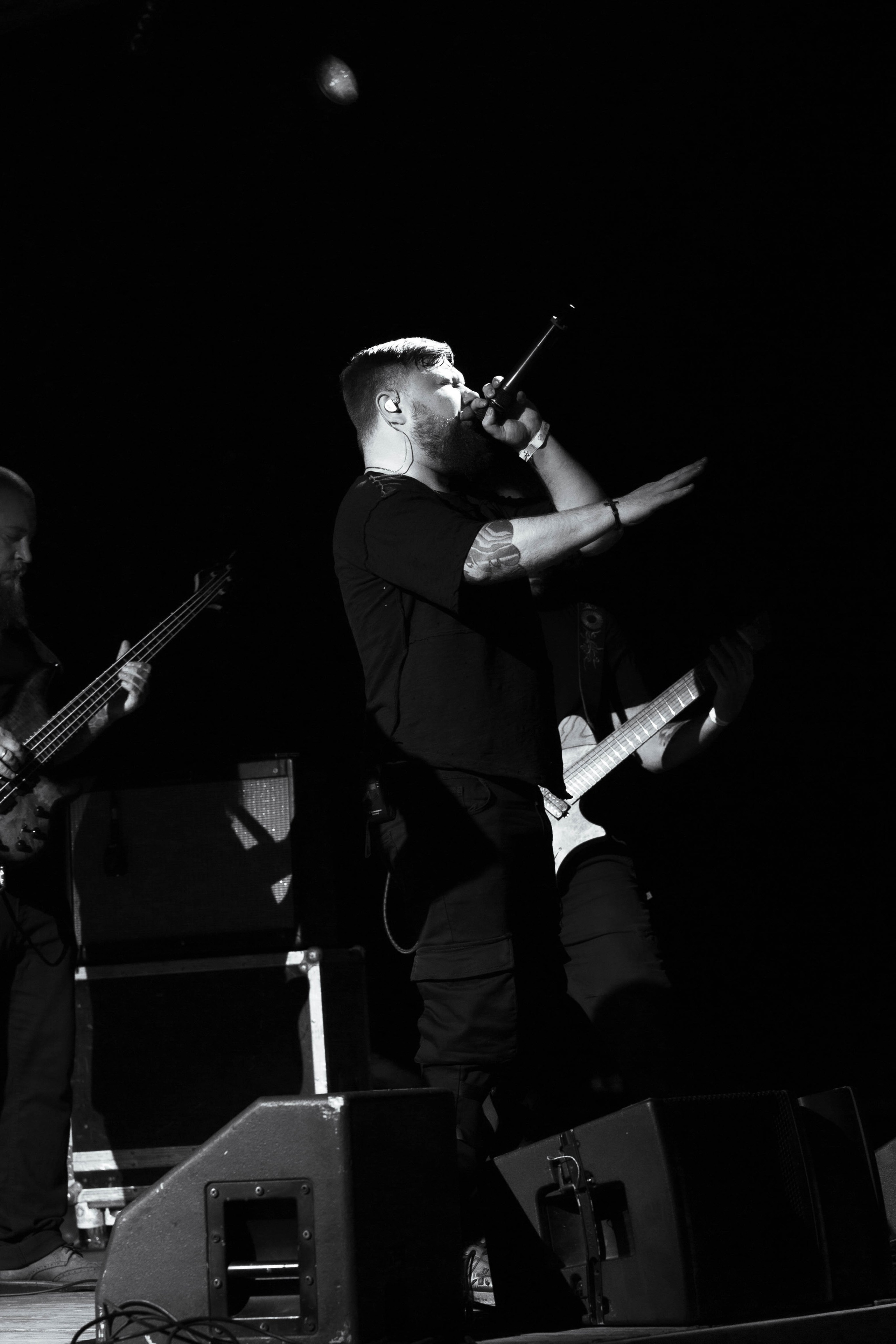 BE UNDER ARMS. Репортажный и портретный фотограф Михаил Мартиросян