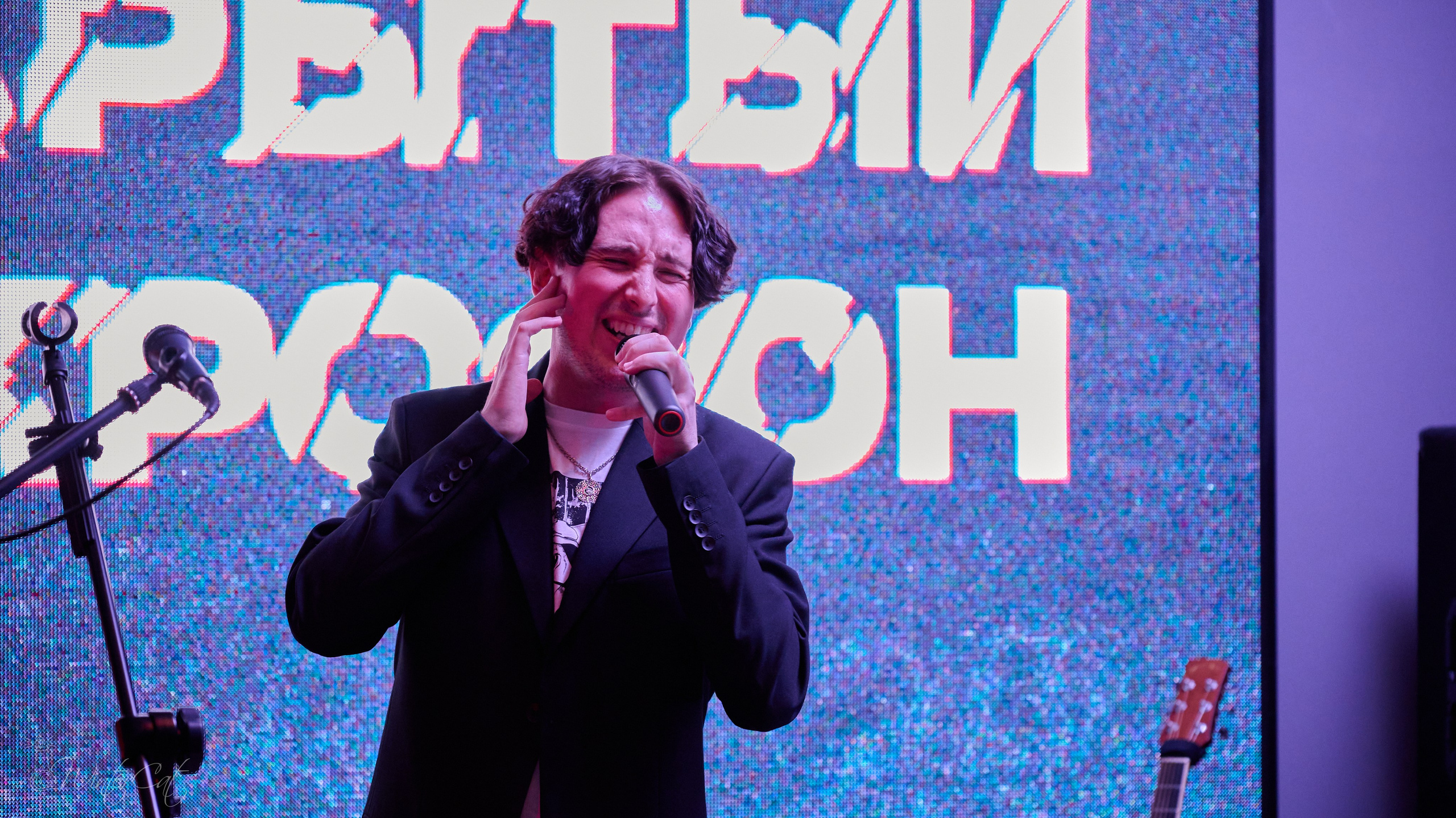 Открытый микрофон. Портретный и репортажный фотограф в Магадане Андрей Нефедов WinterCatPhoto