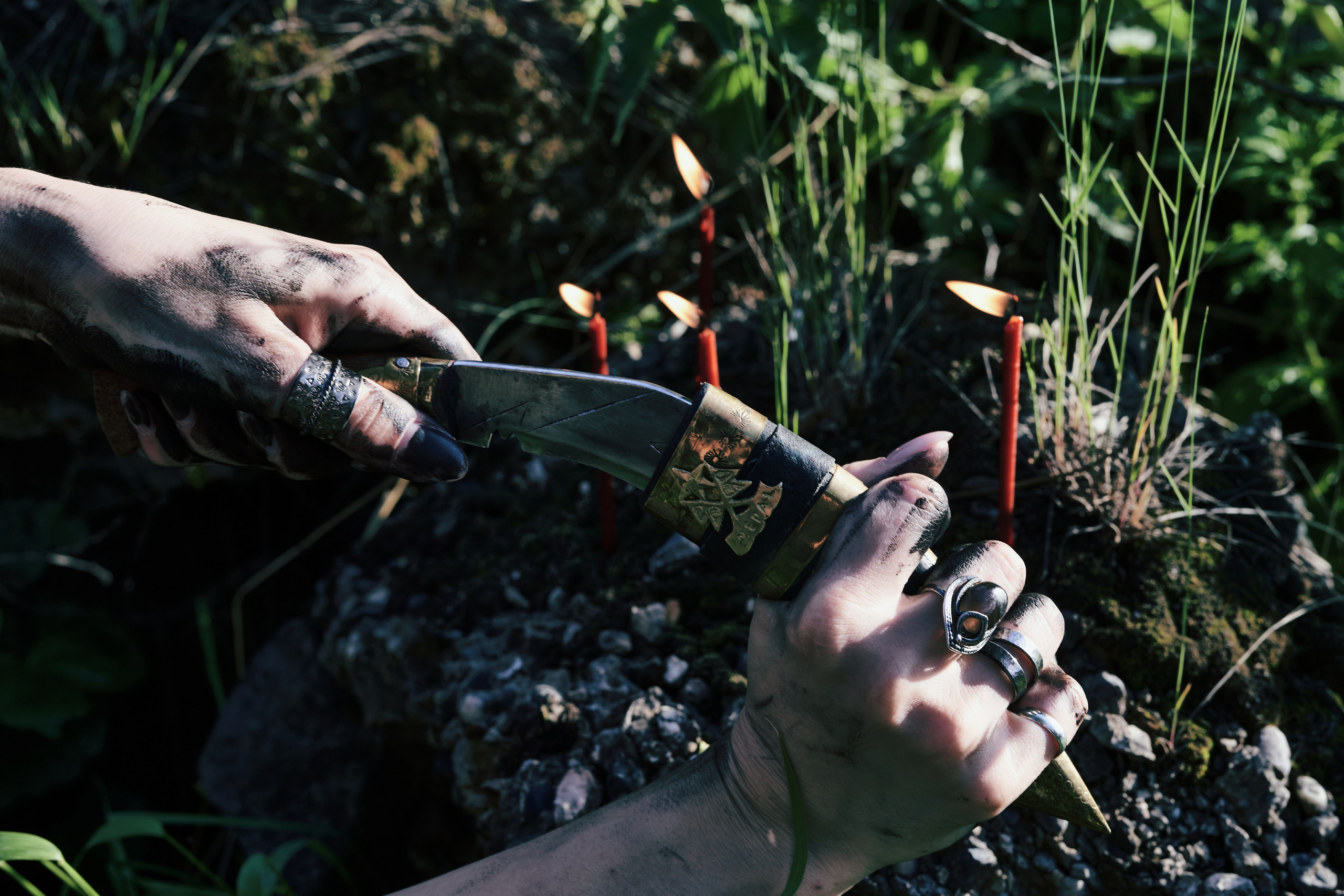 Ведьмы ведьмы и еще раз ведьмы. Александр Сазонов Красноярск