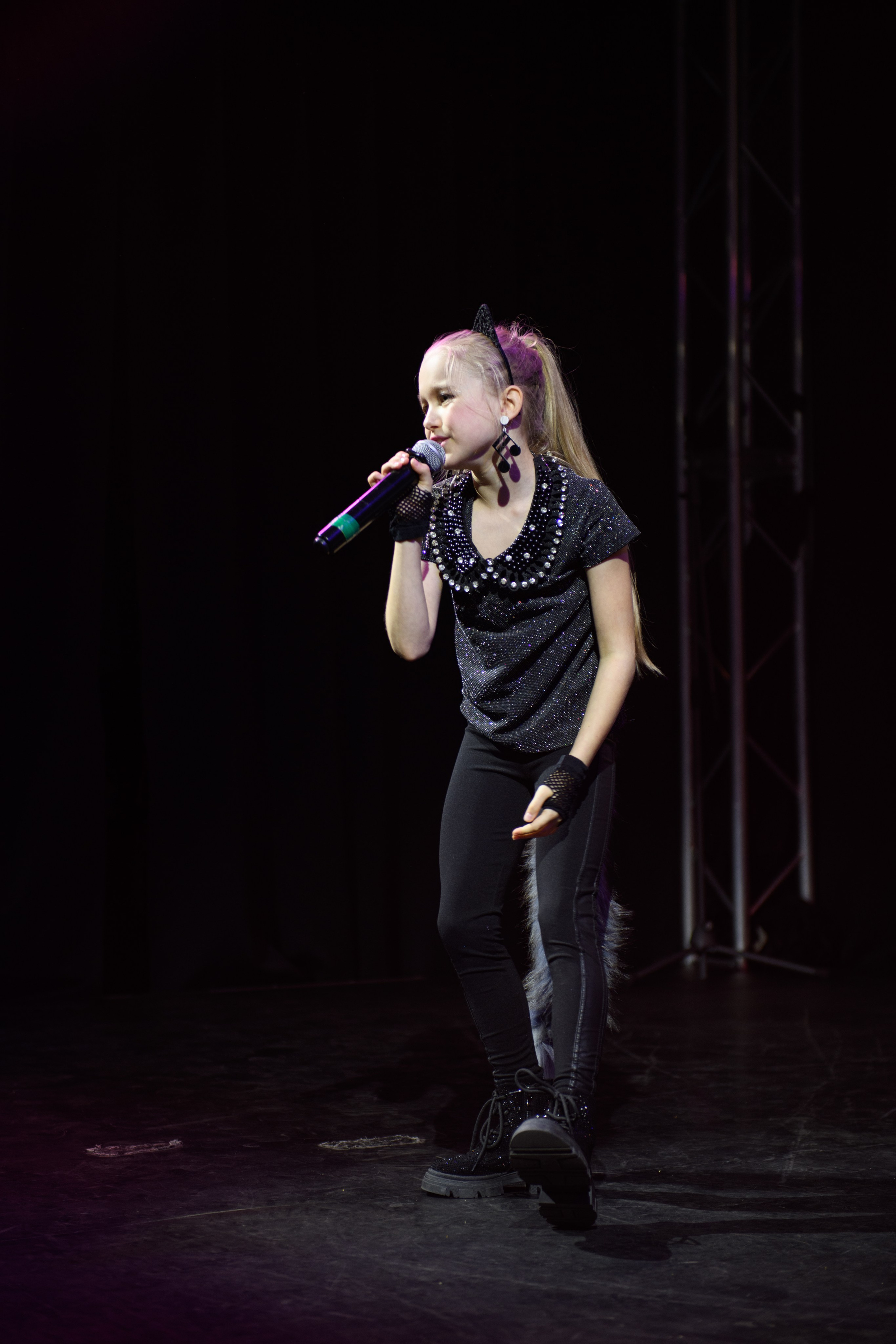 Финал конкурса красоты и материнства «Особенная мама». Организация и проведение фотосъемок в Санкт-Петербурге. Фотограф Смирягин Илья