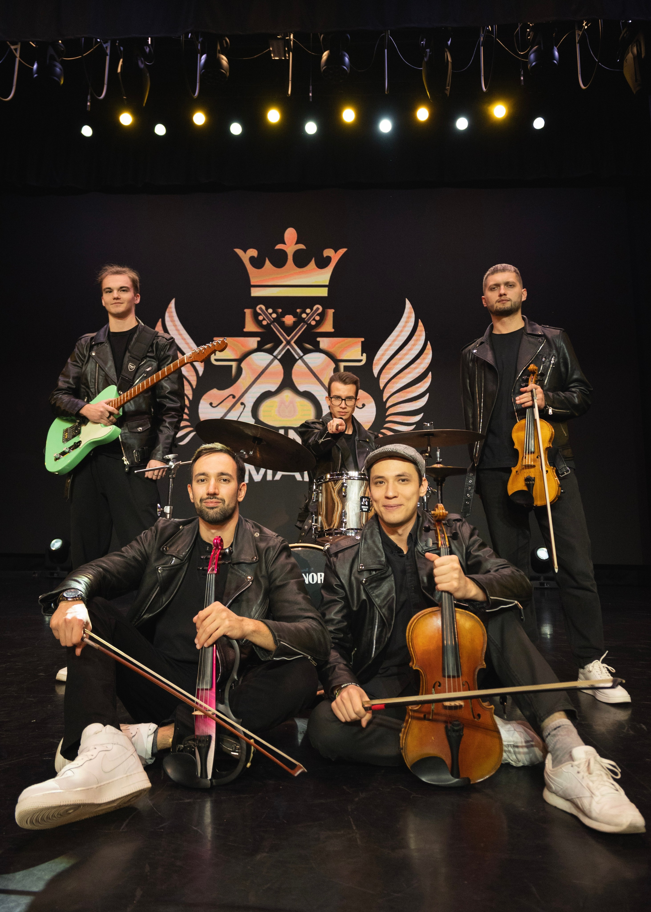 Strings Men. Just Brass