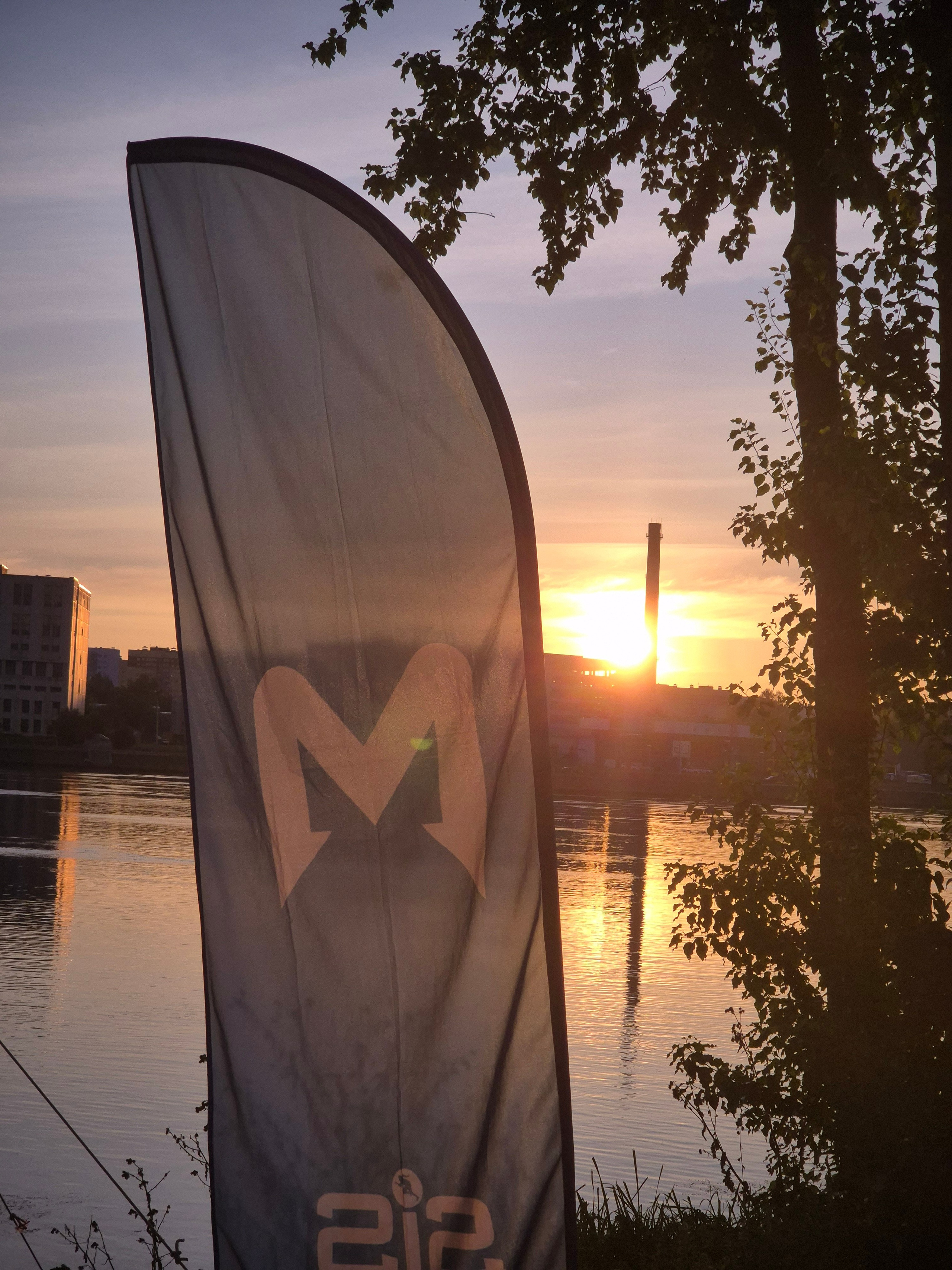 Утро старта, 6 часов. На точке старта встречаем рассвет