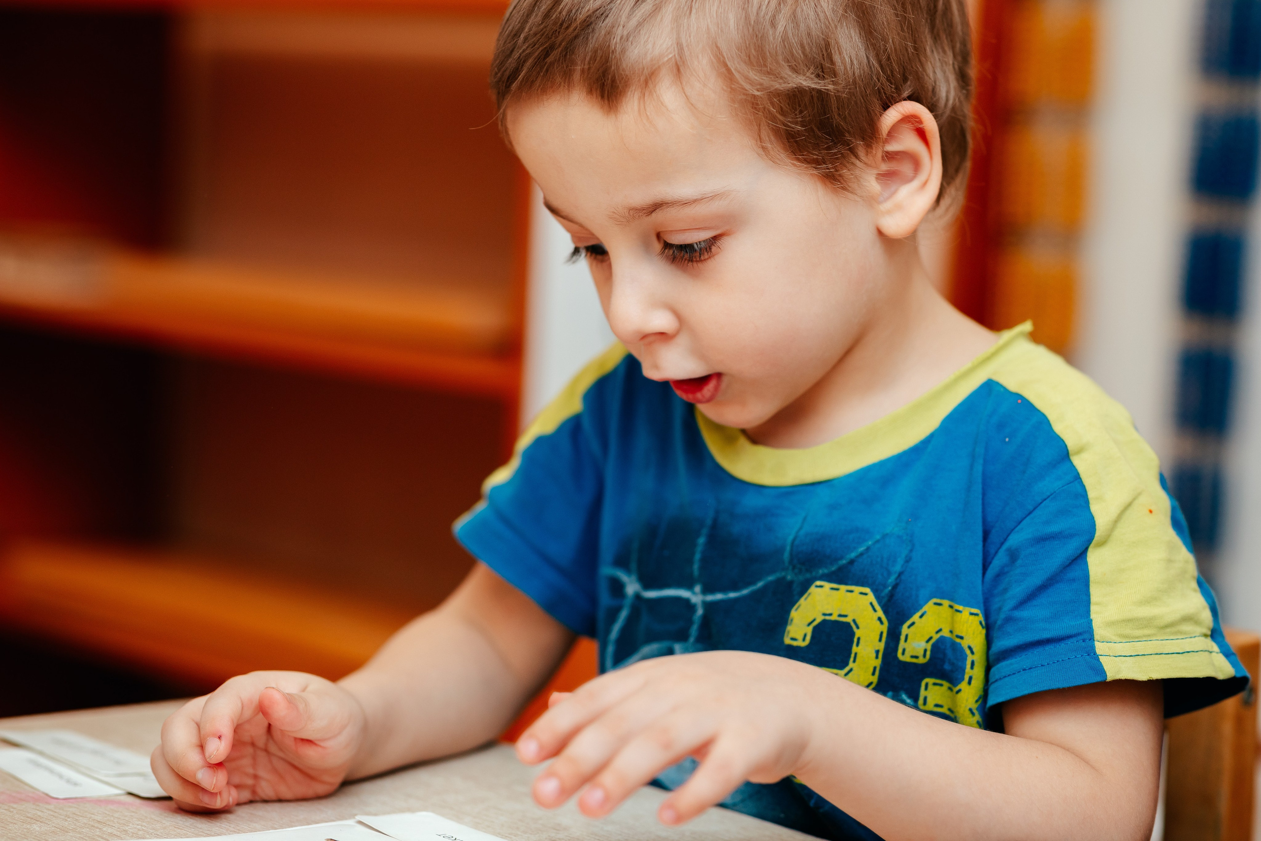 8 марта в Монтессори-саду. Семейный lifestyle фотограф в Санкт-Петербурге Людмила Пахомова