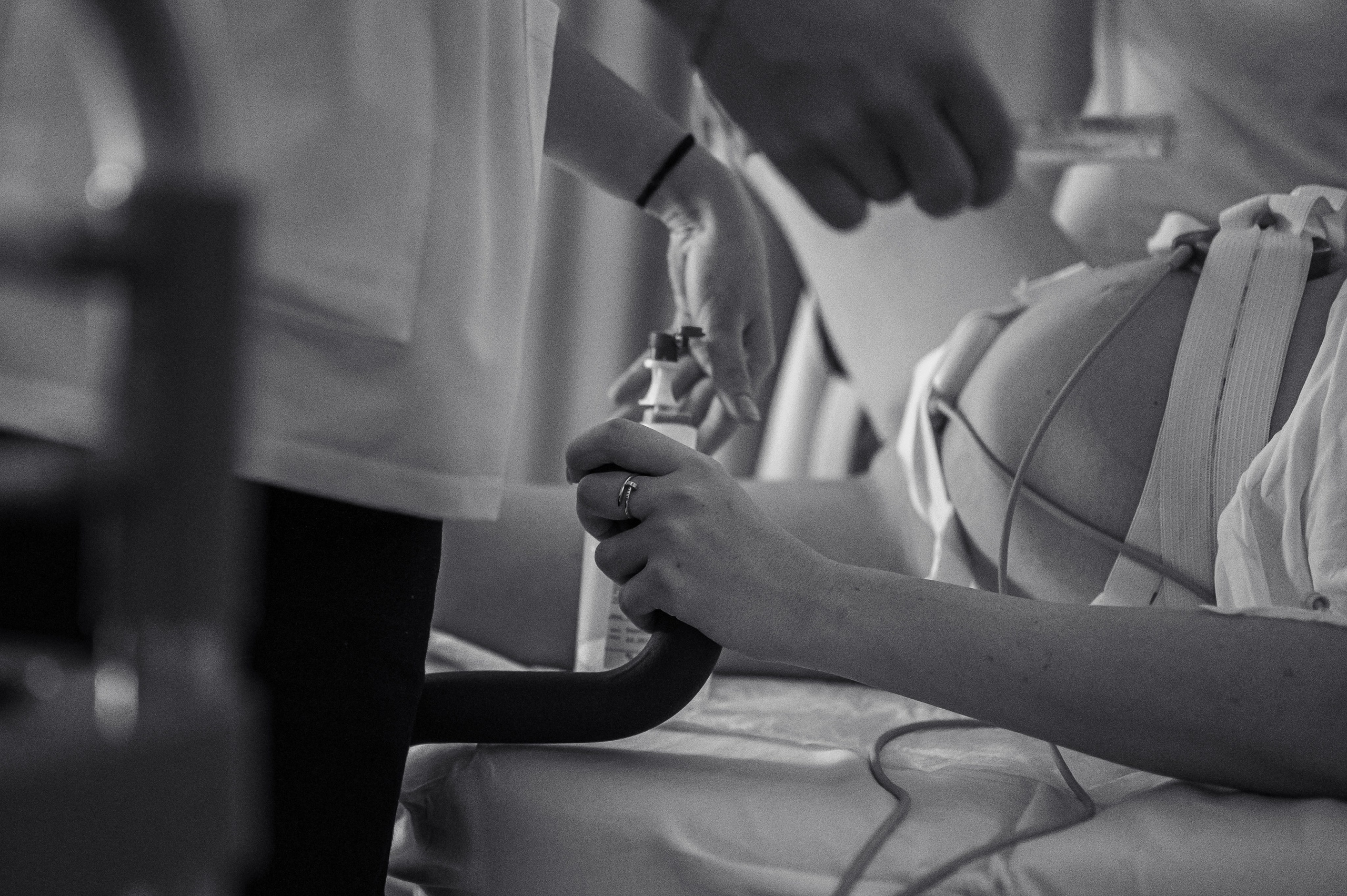 Ева родилась. Фотограф на роды СПБ Юлия Герасимова