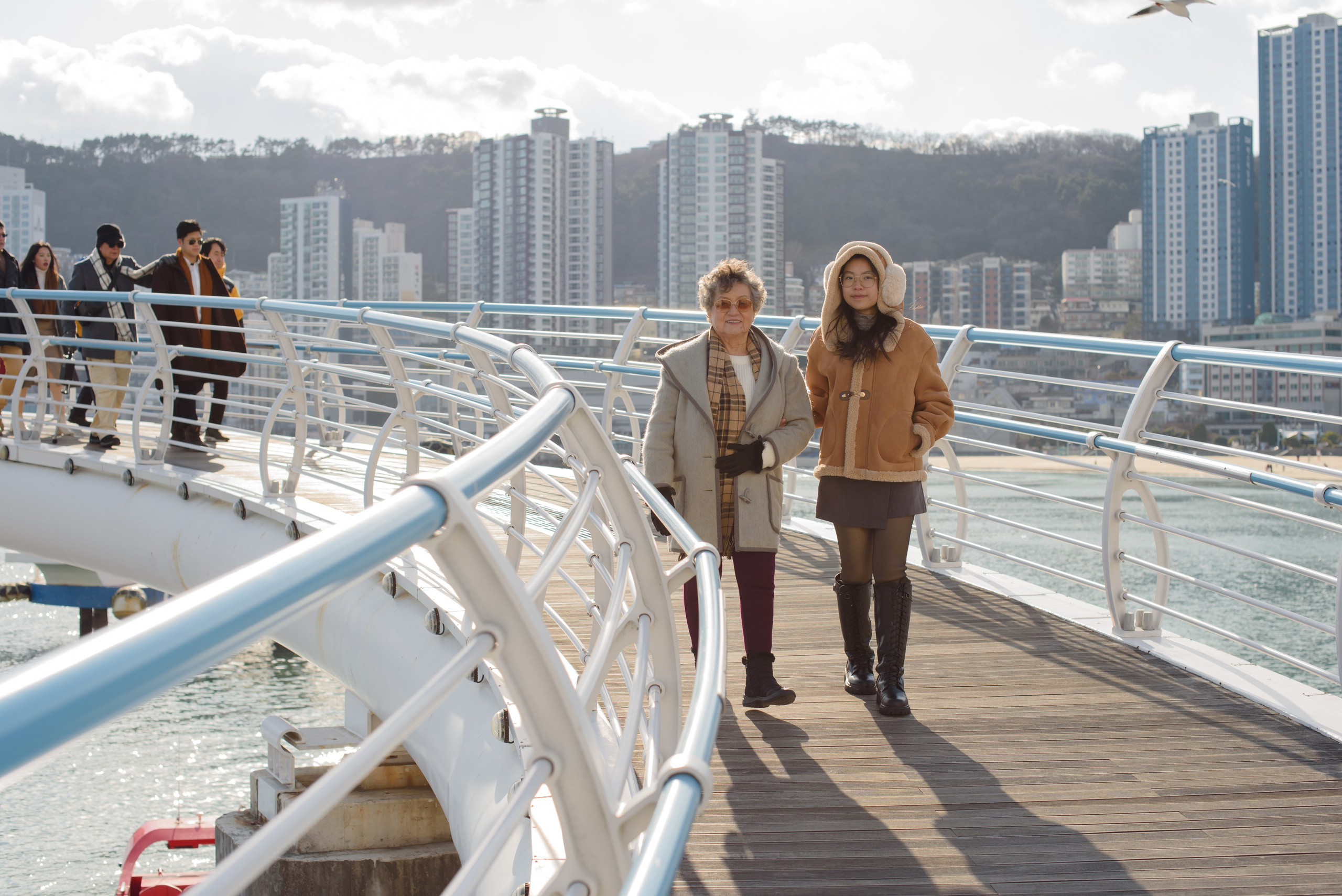 Family photoset on Songdo beach in Busan. Busan photographer | Фотограф Пусан