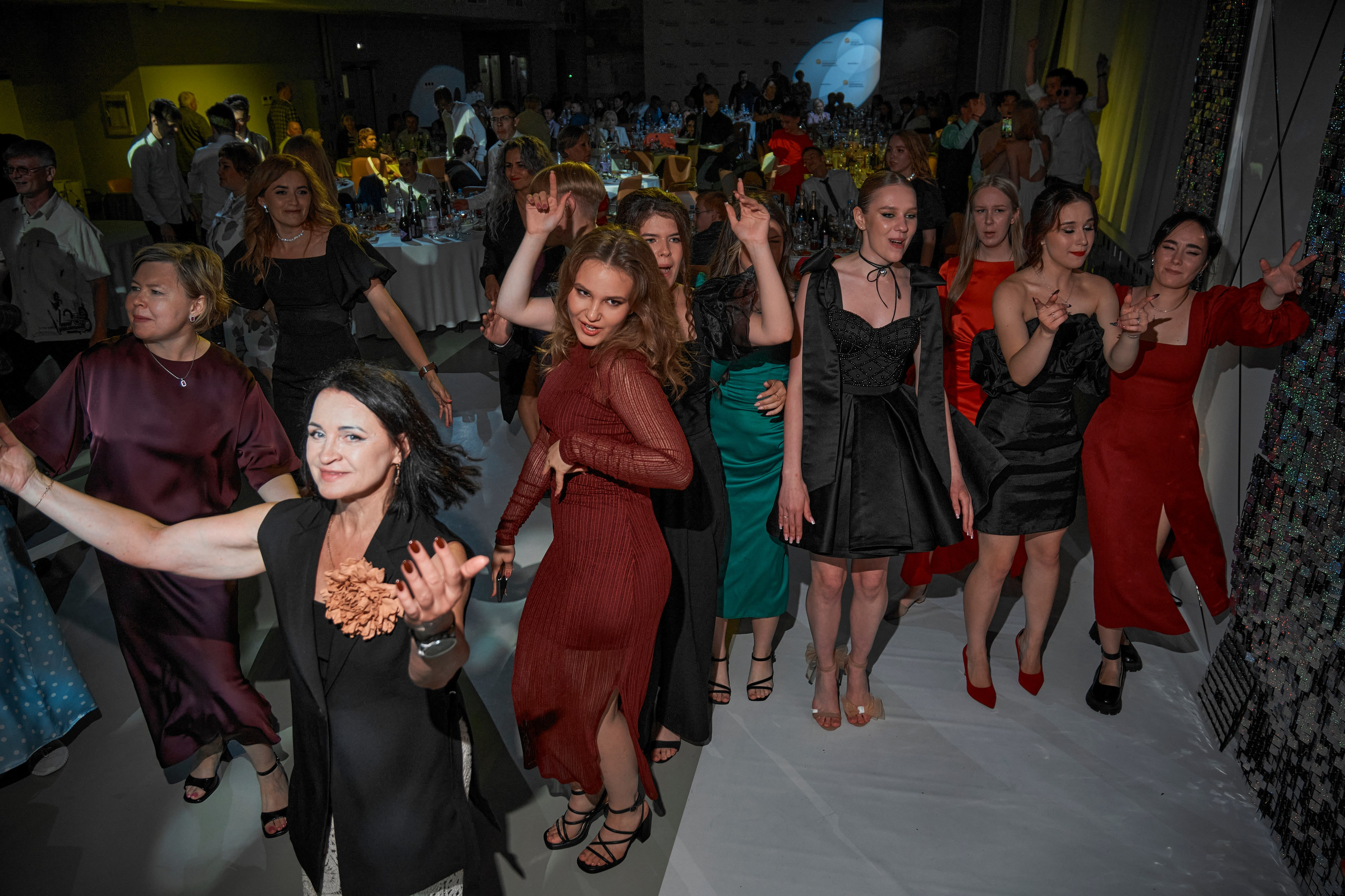 ВЫПУСКНЫЕ. Николай Большаков