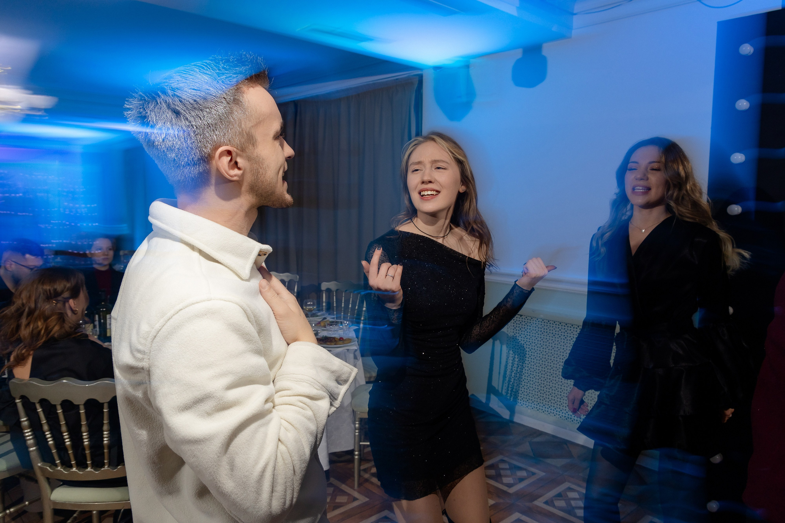 Корпоративная фотосъемка для кафе GARAGE | Новый год 2025 | Минск. Свадебный фотограф в Минске/Беларуси Сергей Спиридонов