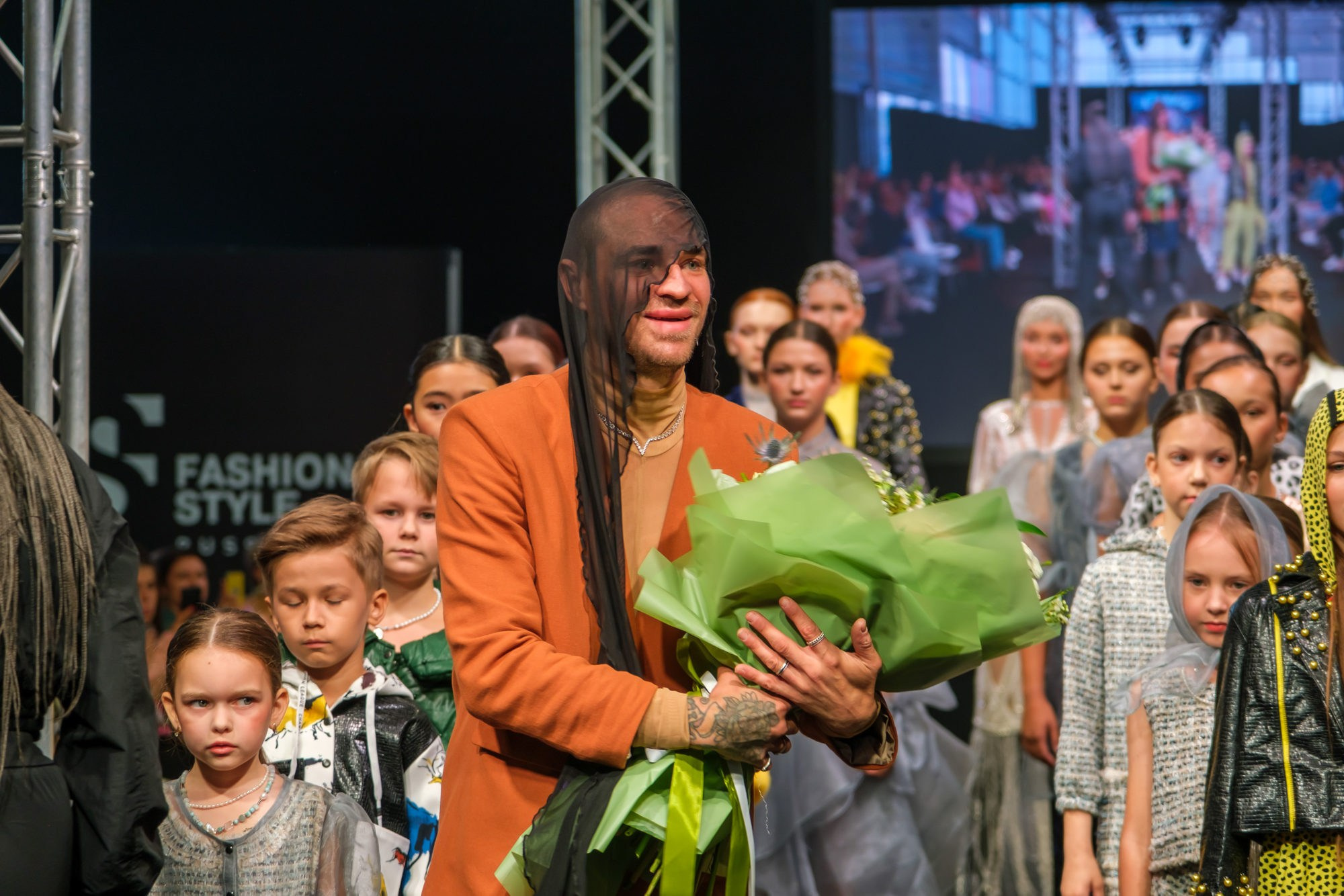 Показ детской одежды от GERA SKANDAL на выставке FASHION STYLE 2024. Модельер-1