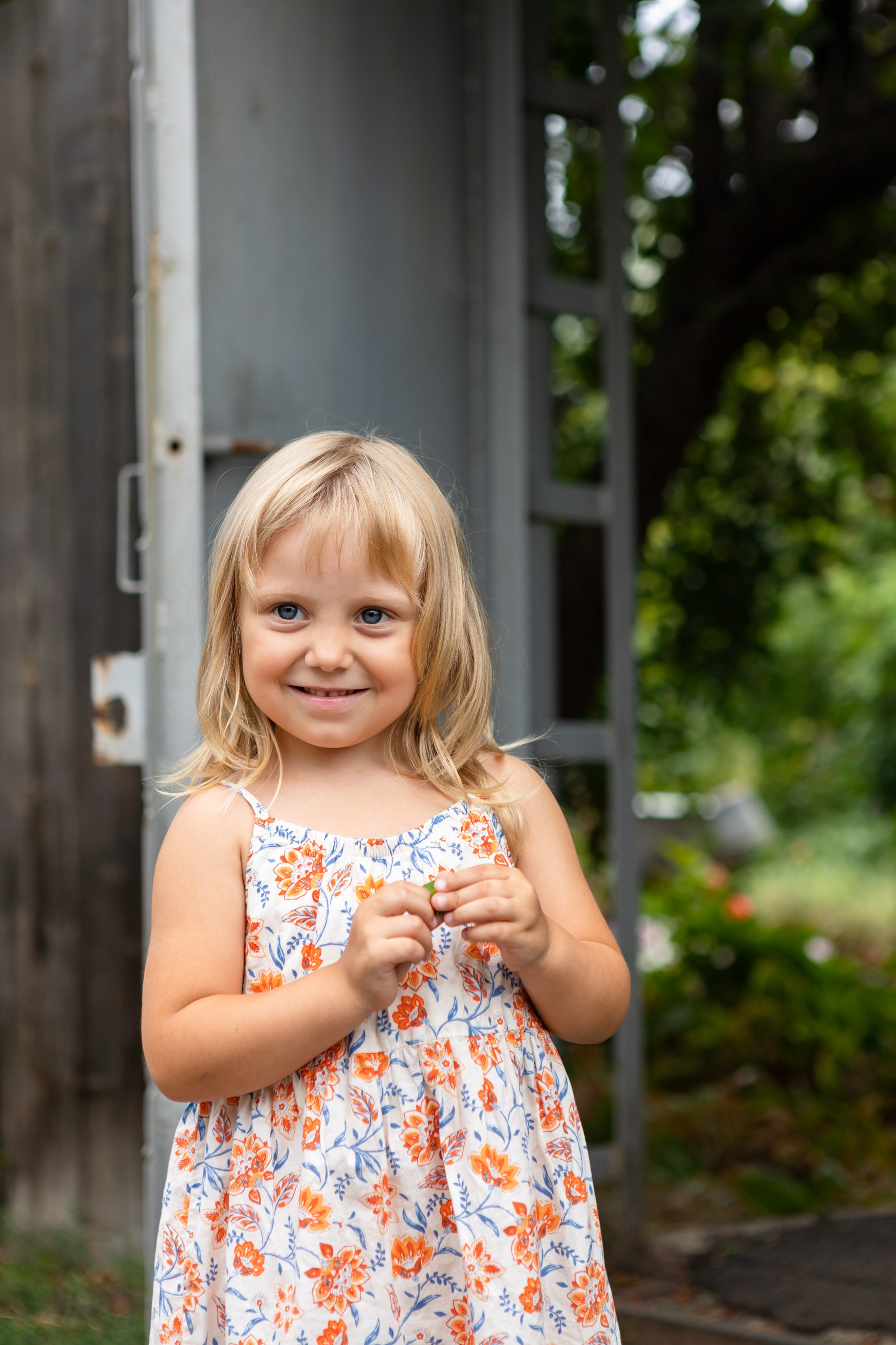Семейная фотосессия на даче. Фотограф в Оренбурге. Профессиональный фотограф