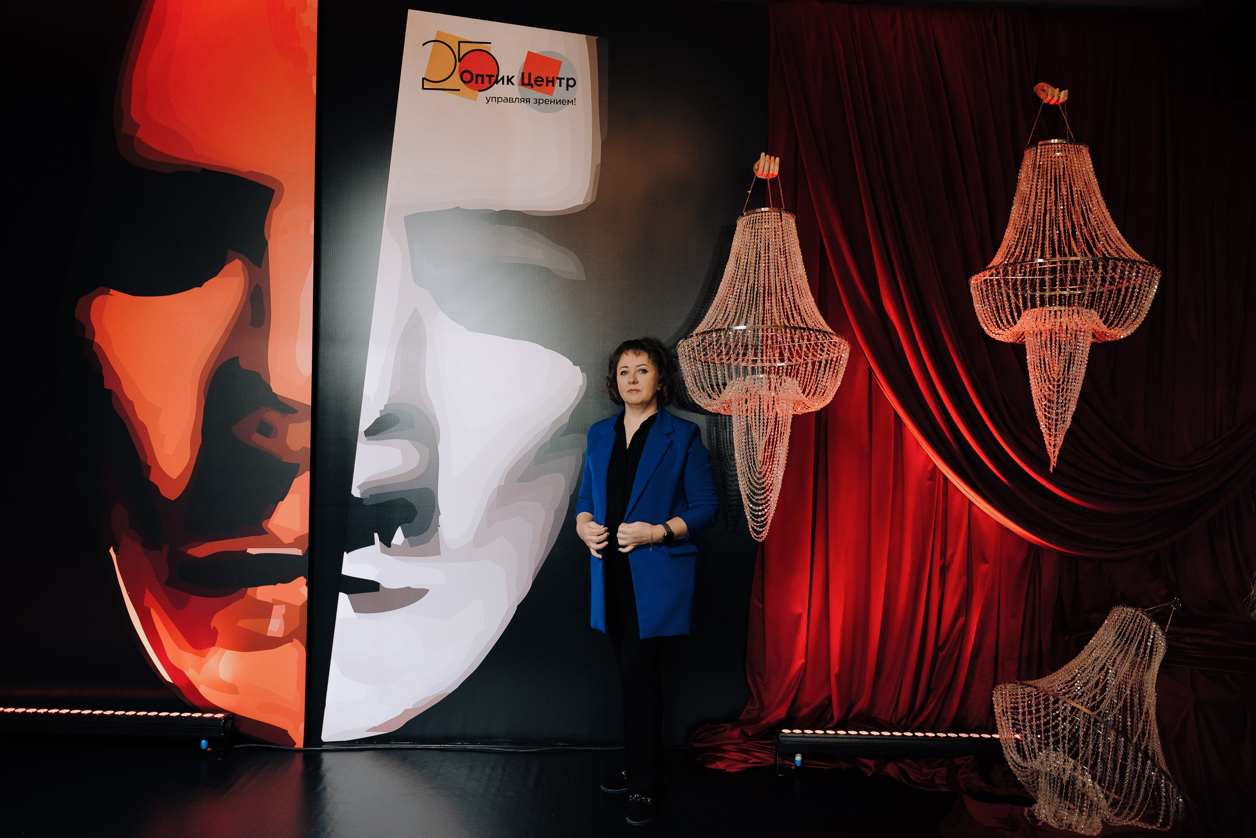 СПЕКТАКЛЬ «ВОЛШЕБНЫЕ ОЧКИ» ОПТИК-ЦЕНТР. Репортажный фотограф Зуев Роман г. Челябинск
