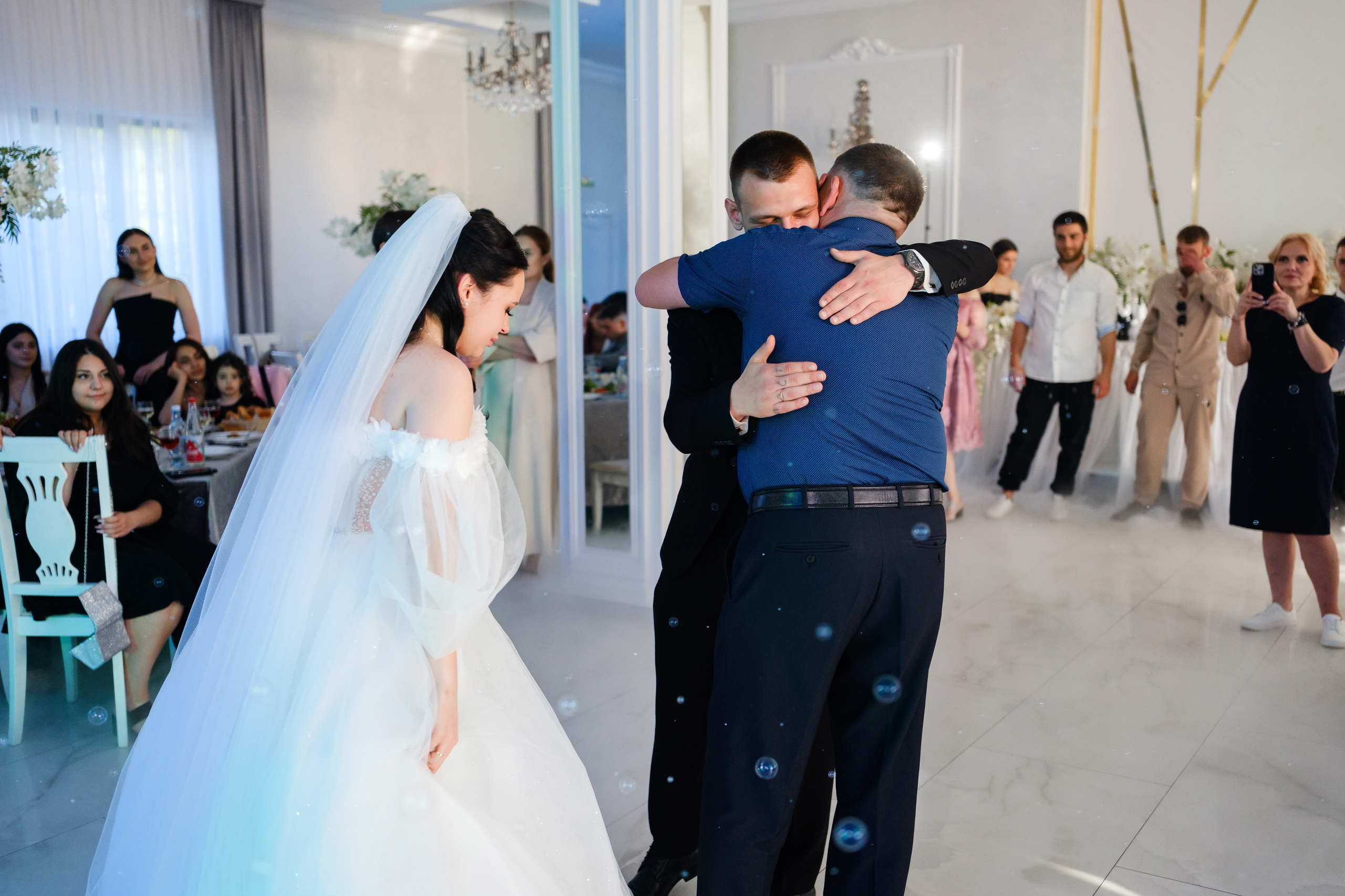 Тазабег и Диана. Свадебный фотограф | репортаж | праздники | крещение