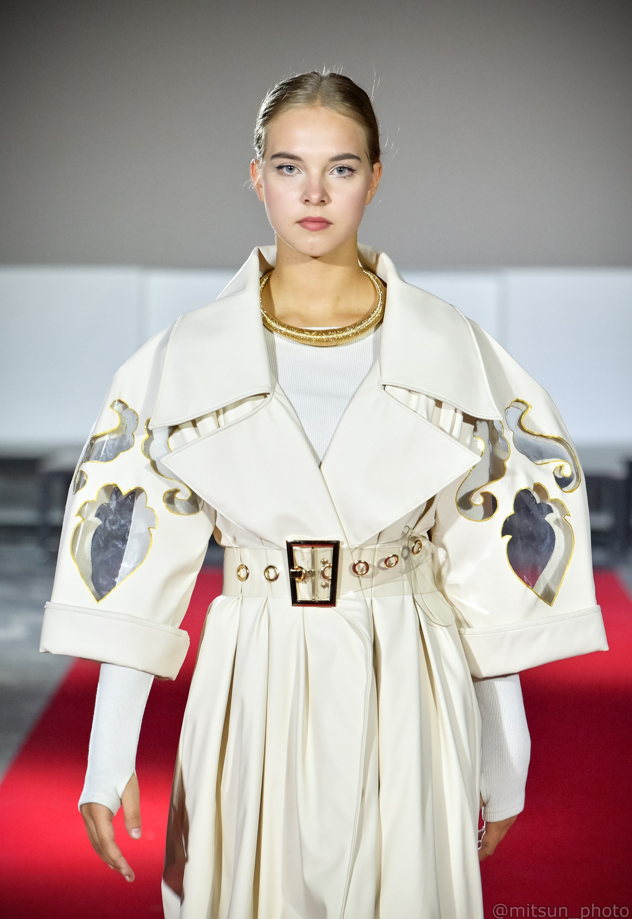 Модные показы. Фотограф Максим Мицун. Портрет, свадьба, репортаж, каталог