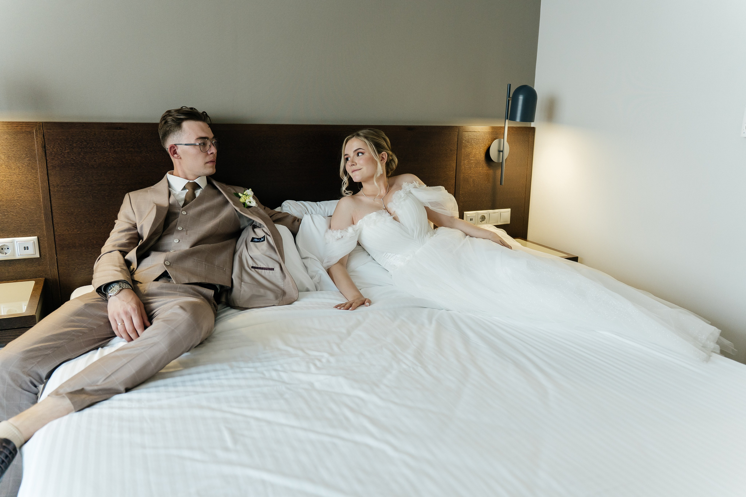 City Center. Для тех, кто не ждёт удачи, а создаёт её. Каждая фотосессия — это твой момент, твой стиль, твой успех. 📸