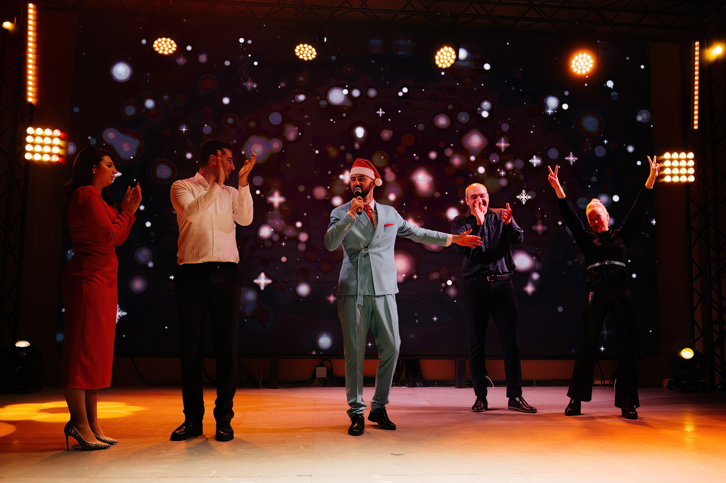 Новогодняя ночь 2024 в ресторане Чайхона ВО. Коммерческий фотограф в Санкт-Петербурге Анна Кобзарь