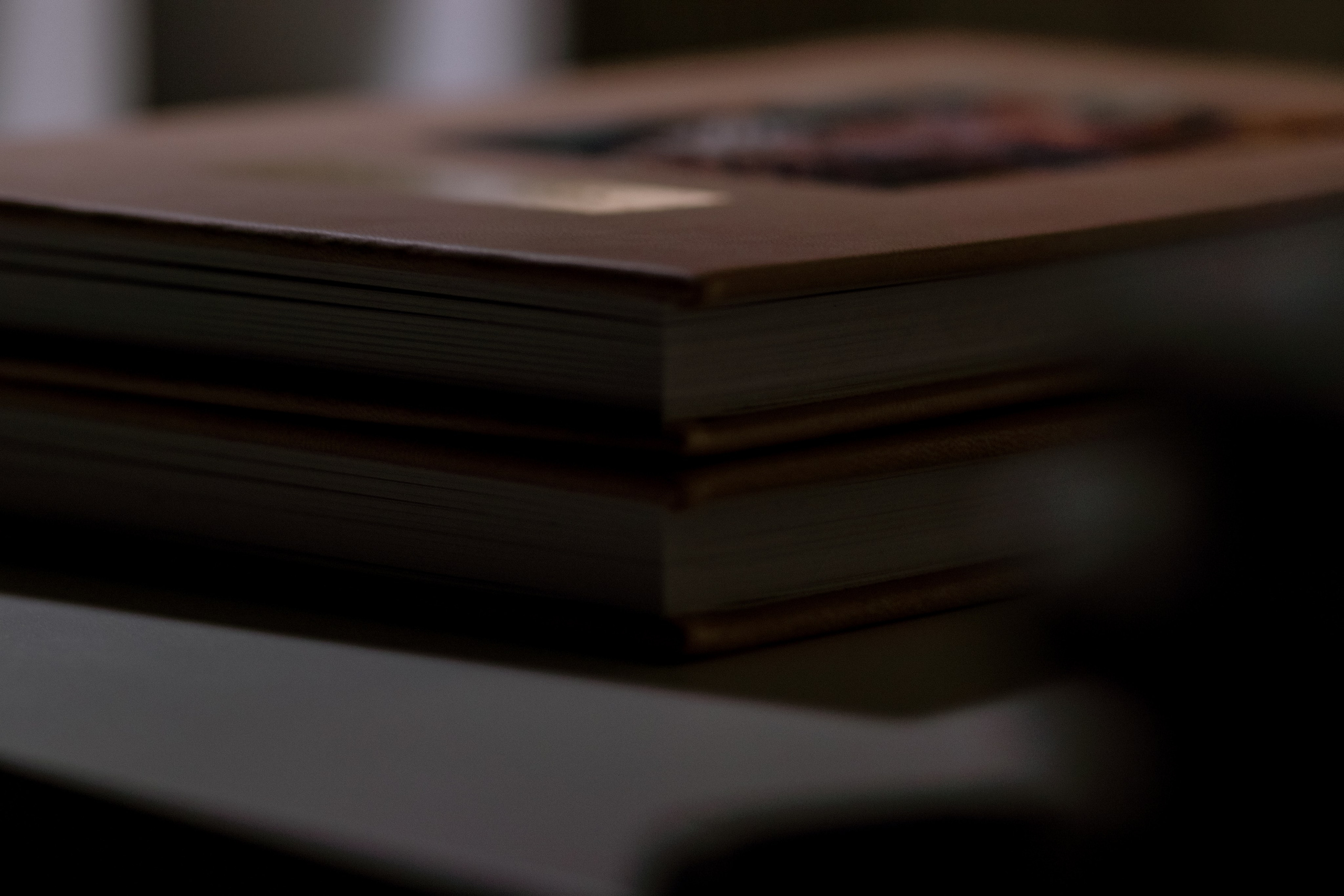 Бежевый альбом. Фотограф в Жезказгане. Графический дизайнер