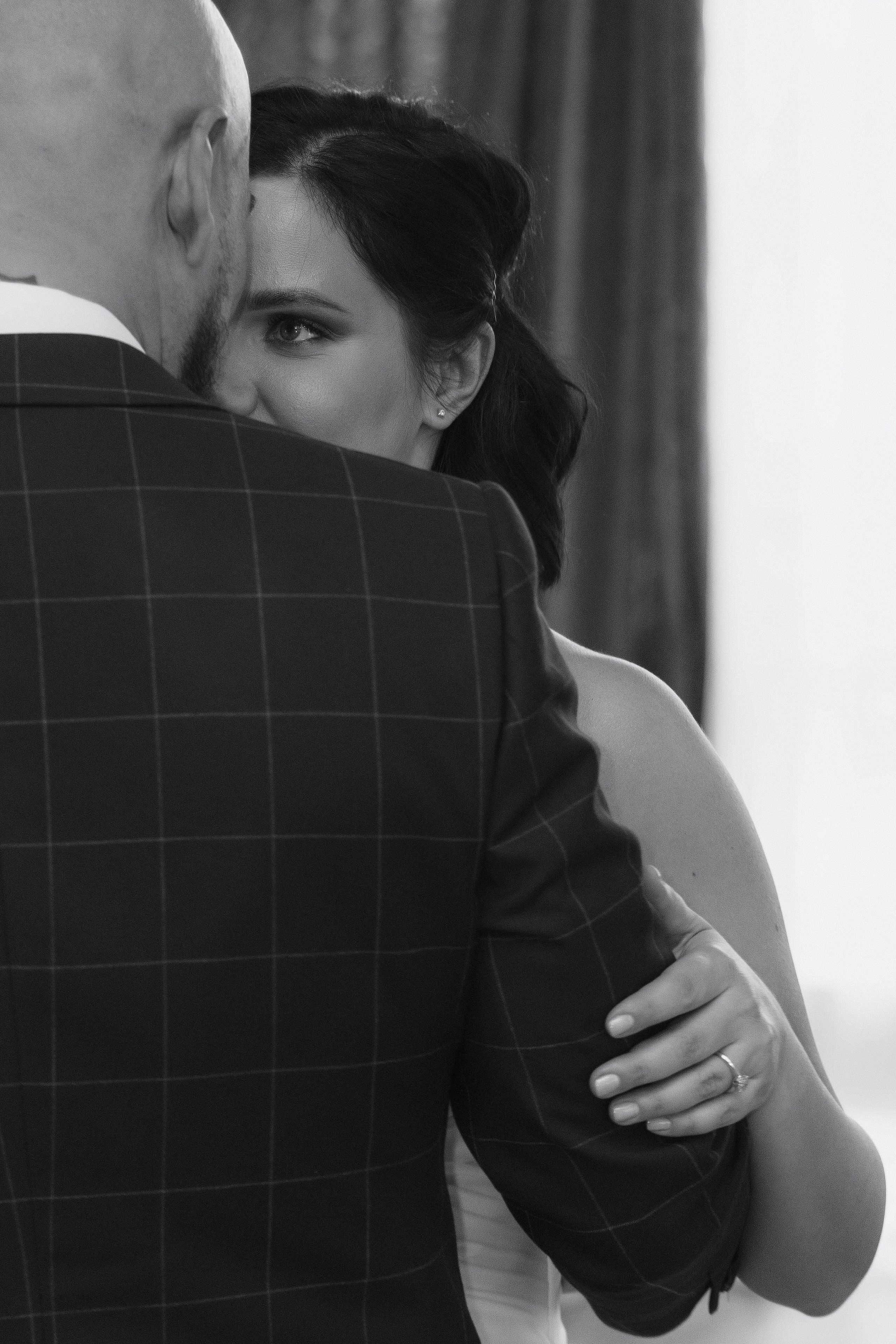 Стильное свадебное платье. Свадебный фотограф и видеограф в Москве, Виктор Архилюк