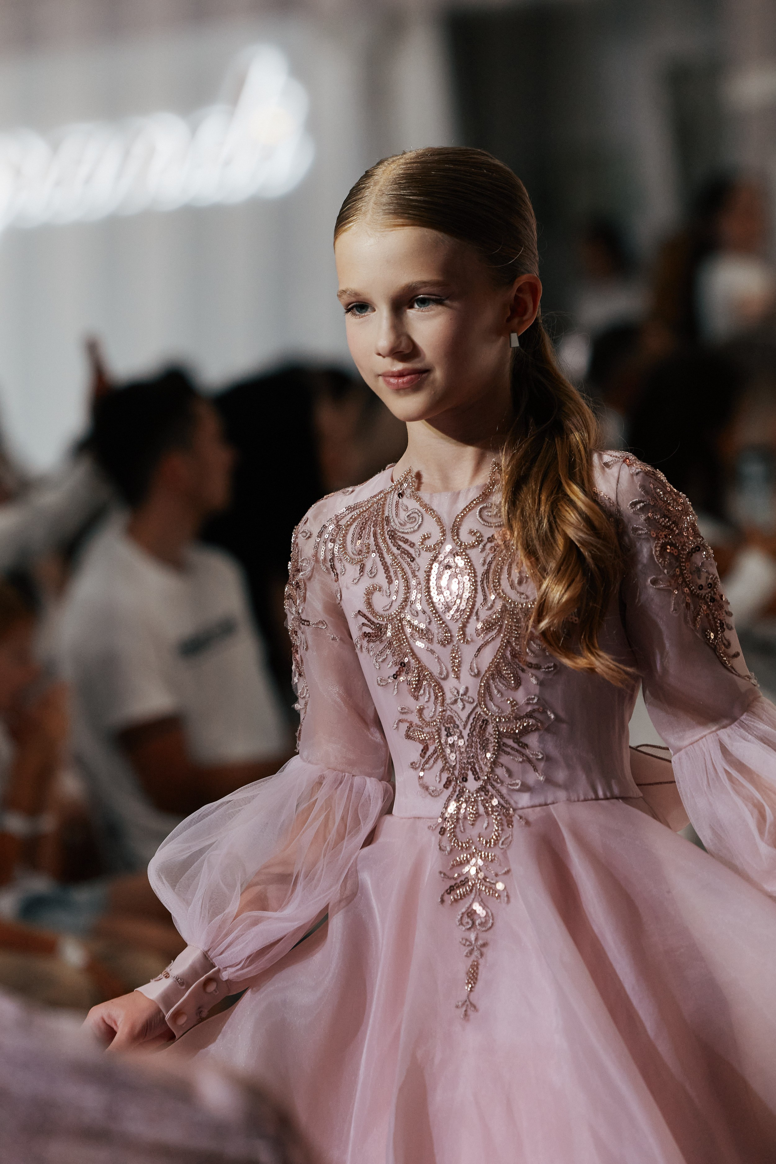 KRASNODAR FASHION WEEK 14.06. Свадебный репортажный фотограф краснодар максим дремов дрёмов фотосессия студия цена