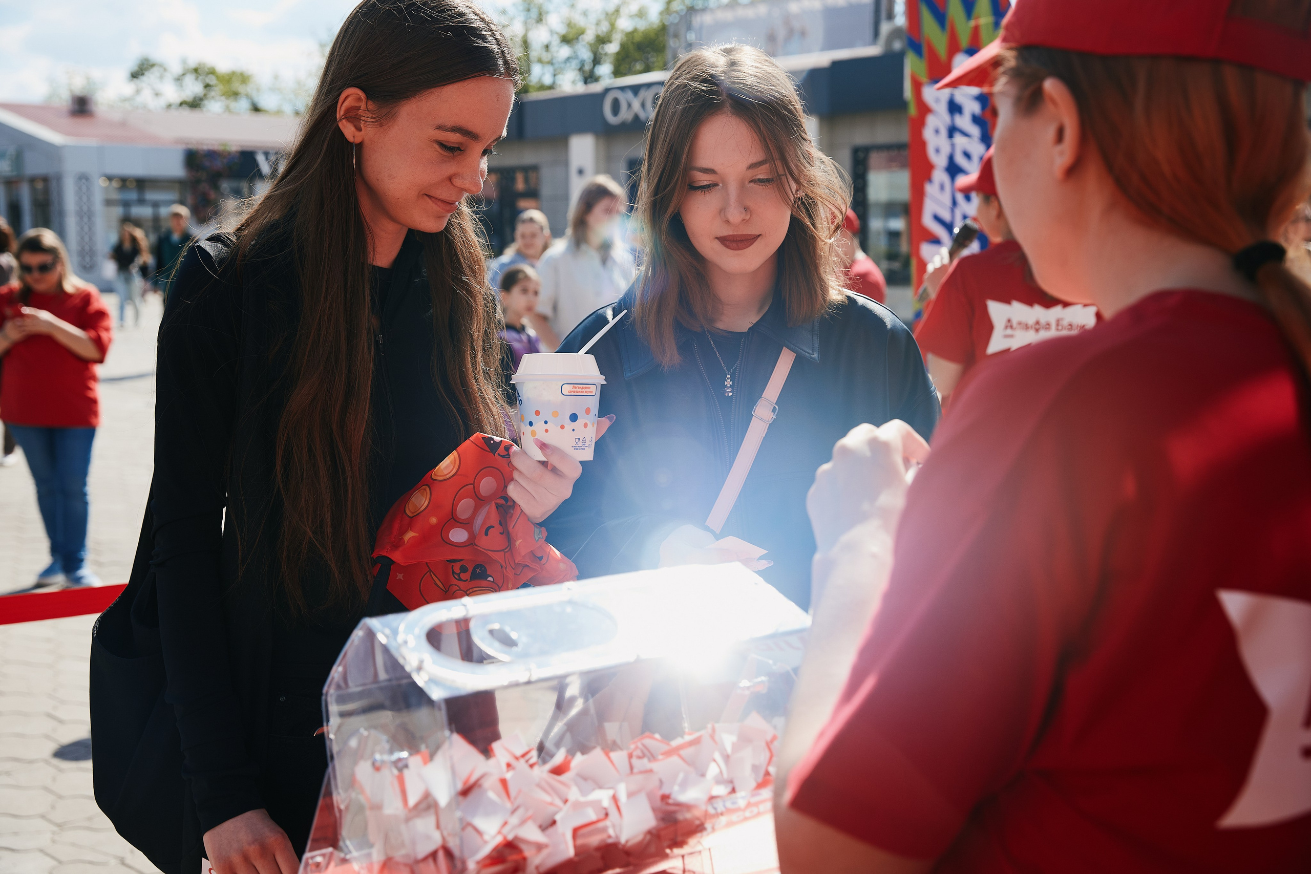 Альфа День в ТК Центр Города 14.05. Свадебный репортажный фотограф краснодар максим дремов дрёмов фотосессия студия цена