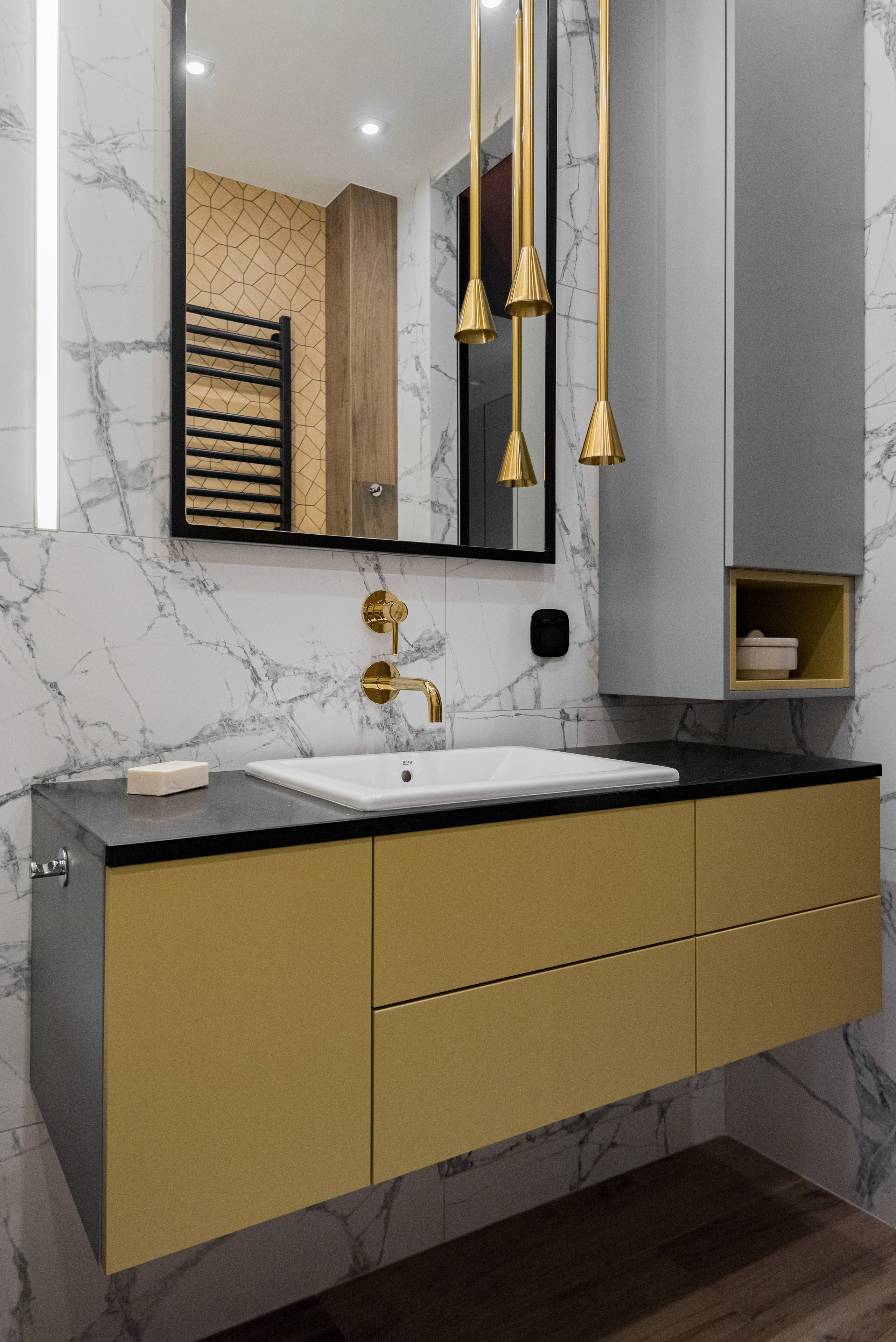 Квартира для молодого человека. Дизайнер Анна Хащенко. Мебель на заказ