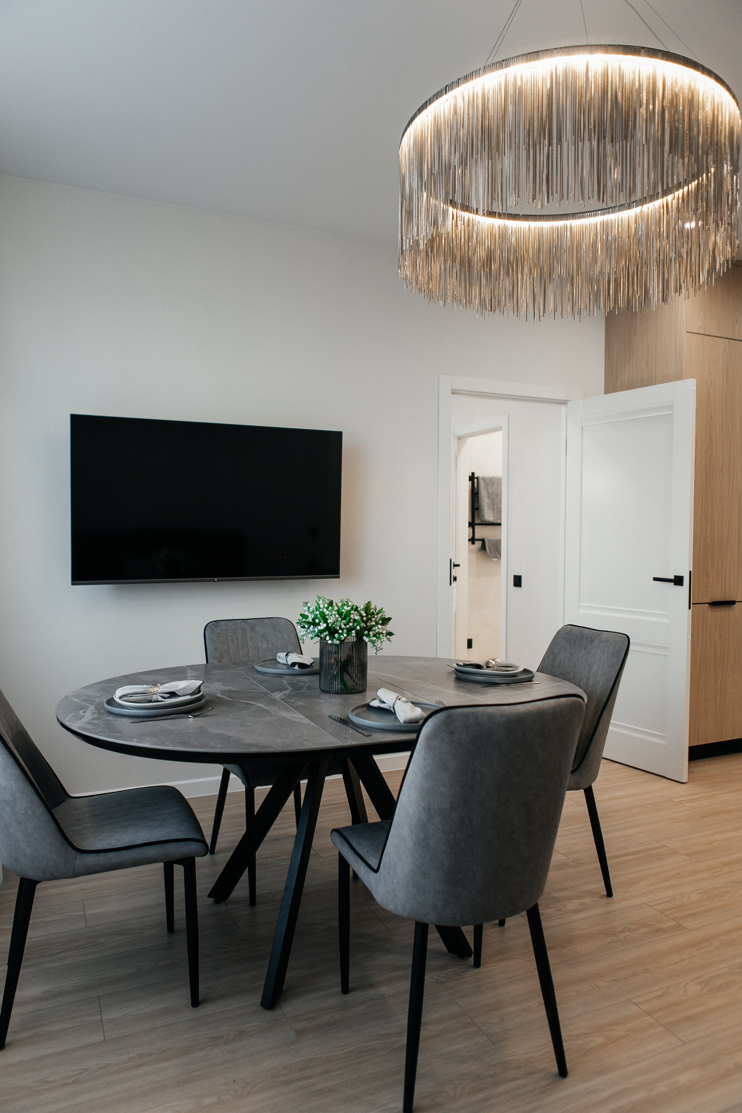 Презентация в квартал стрижи от Восток Центр Иркутск. Фотограф в Иркутске Анастасия Кись. Студийная фотосессия беременности в тканях Иркутск. Семейная фотосессия, ПОРТРЕТ «ПОКОЛЕНИЕ»