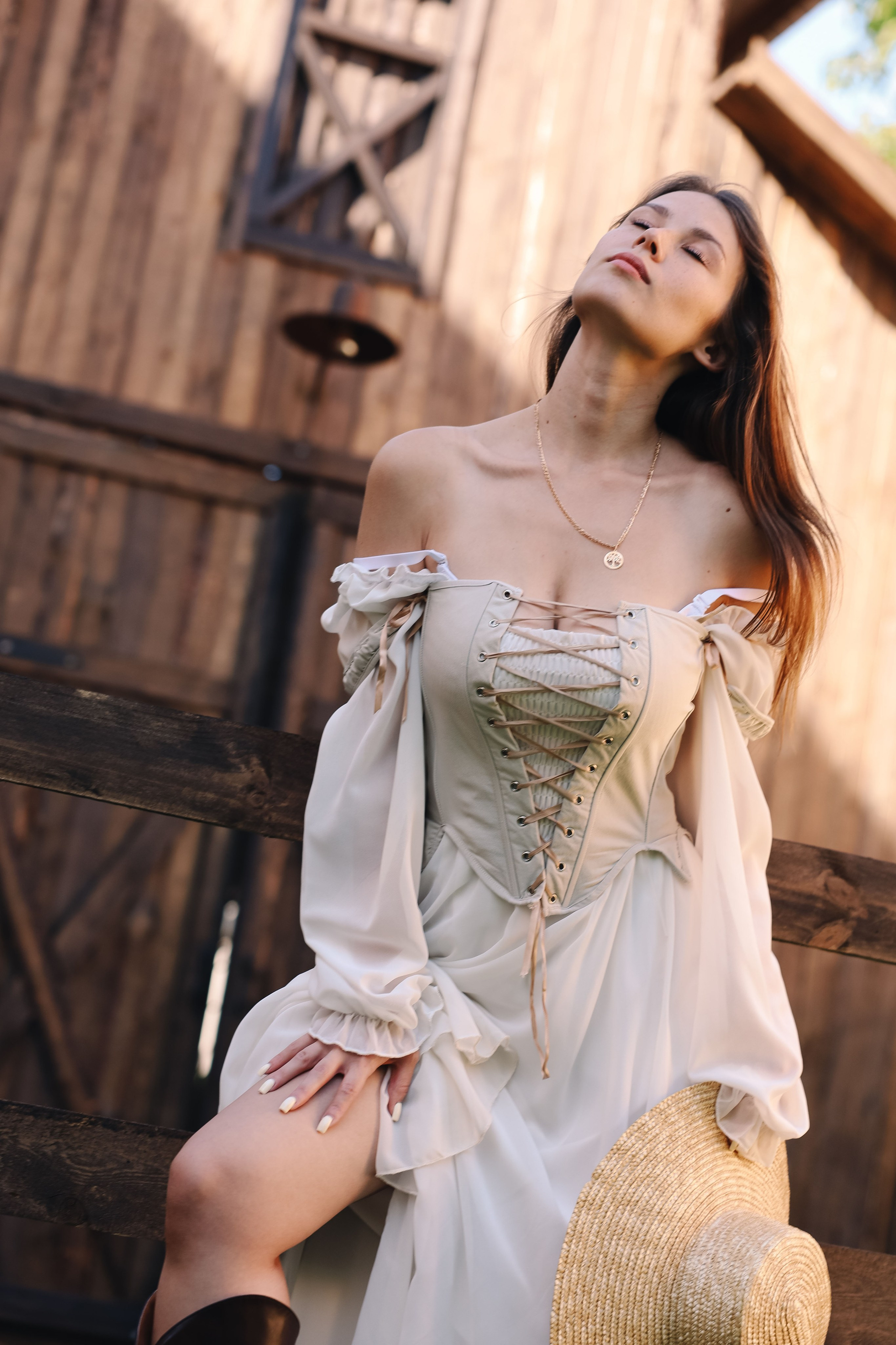 Woman. Главная