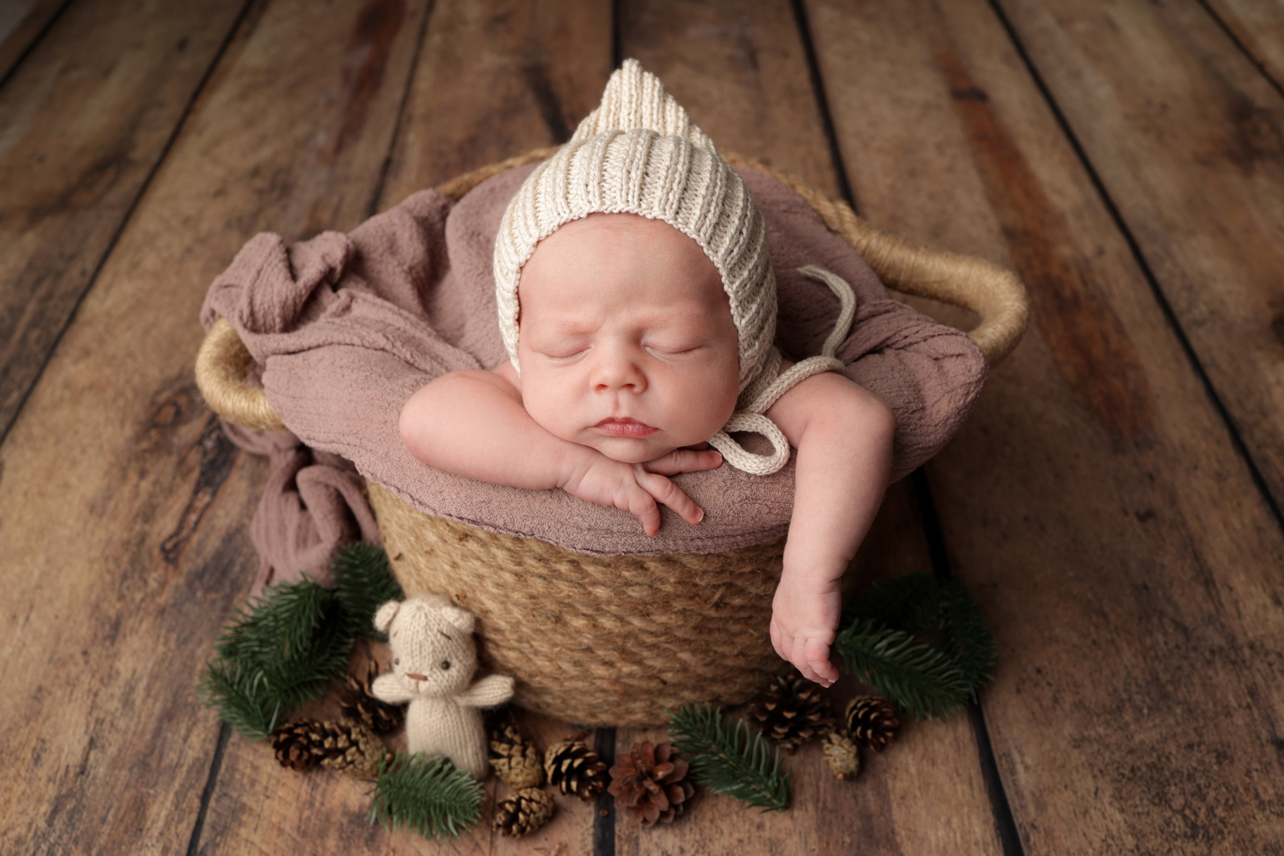 Нежная и милая фотосессия первых дней жизни Вашего ребенка в Минске. Фотограф новорождённых Минск — стоимость newborn фотосессии в Минске