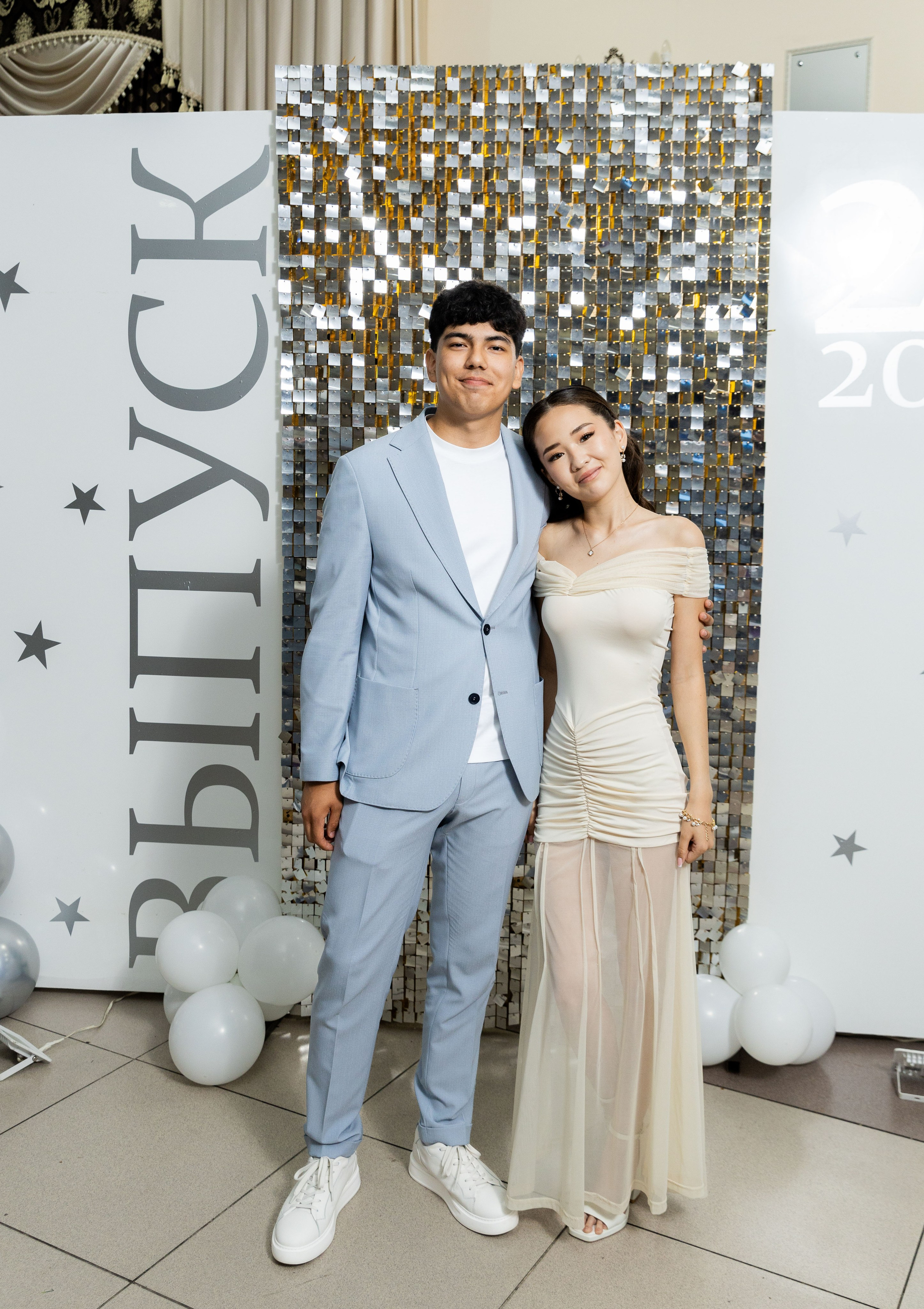 Школа № 10. Выпускной, 11 «А» класс