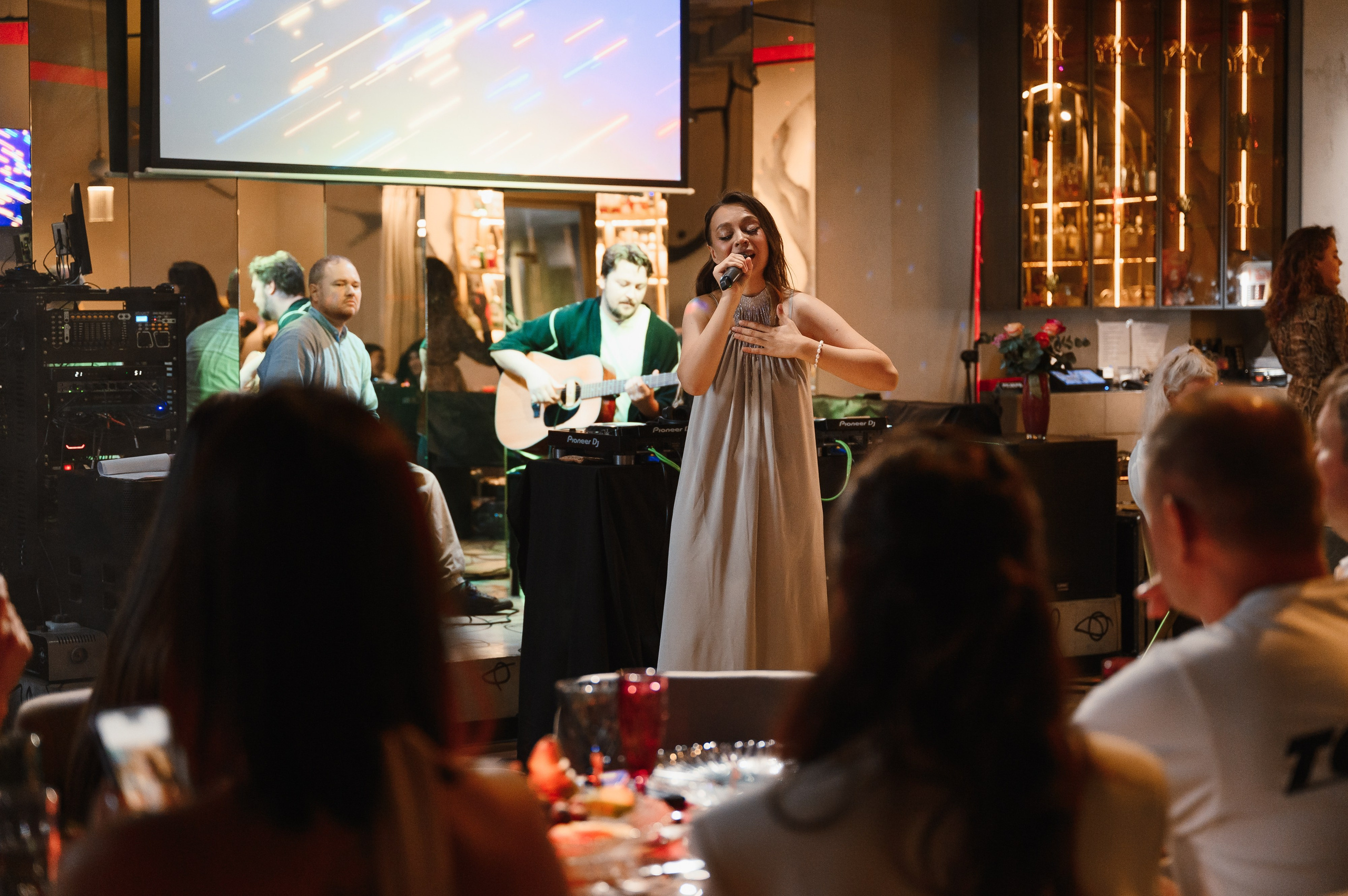 День рождения в формате выступления. Wedding and family photographer USA